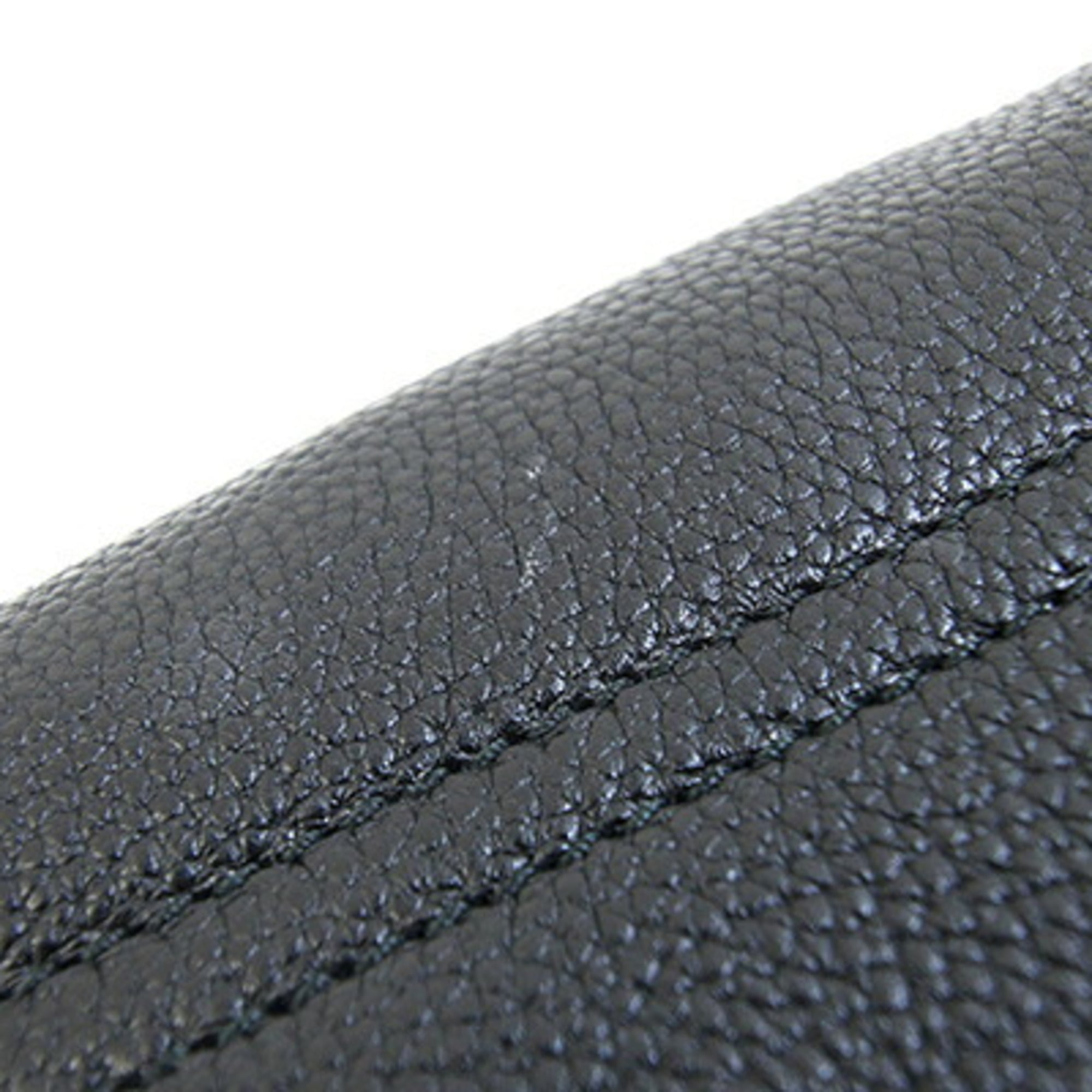 Dunhill Black Leather Shoulder Bag (Pre-Owned)