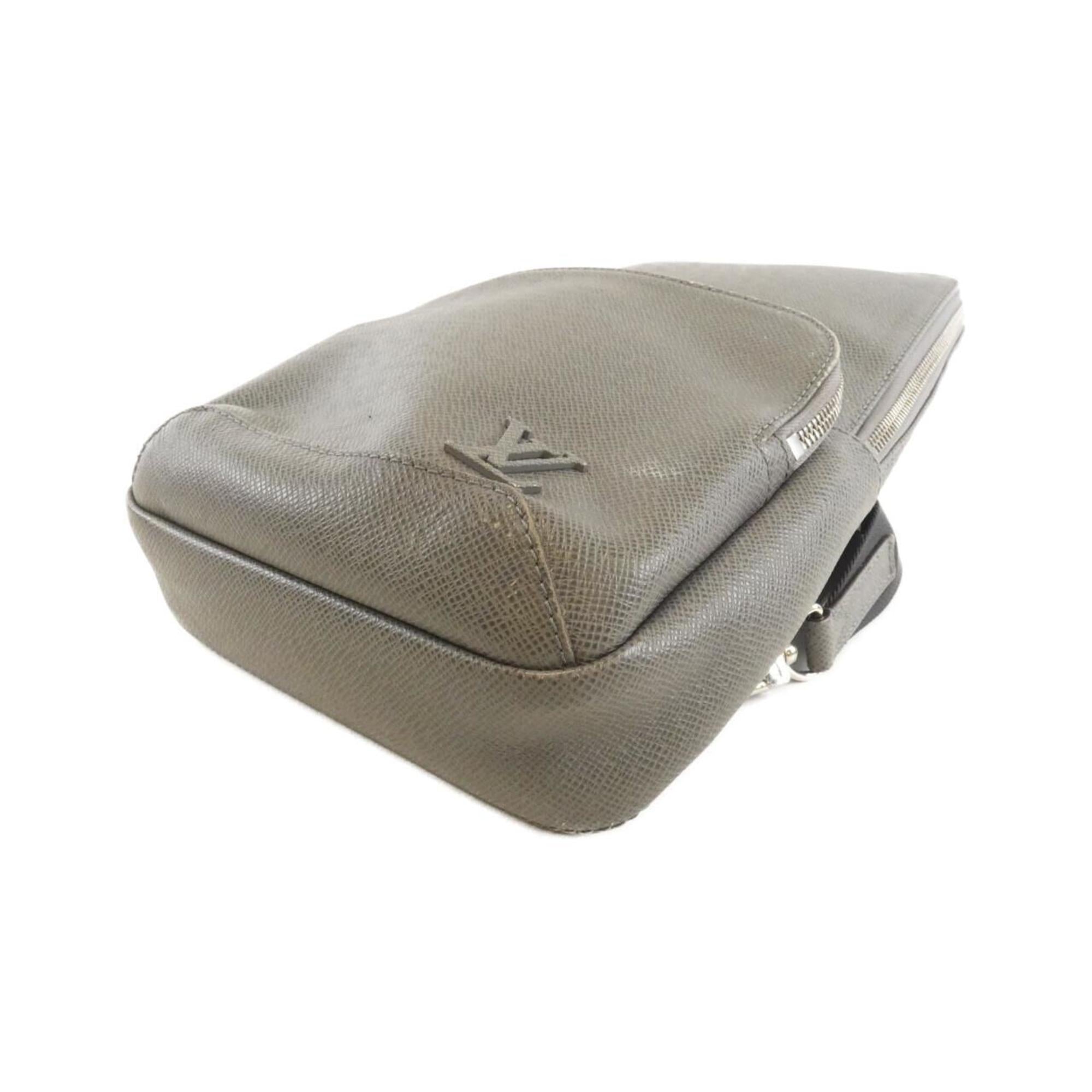 Louis Vuitton Gris Leather Shoulder Bag (Pre-Owned)
