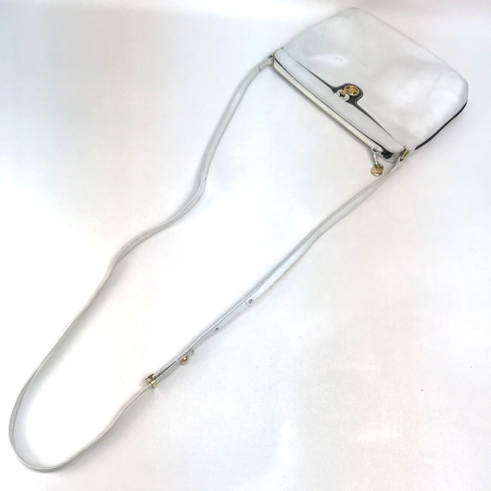 Celine White Leather Shoulder Bag (Pre-Owned)