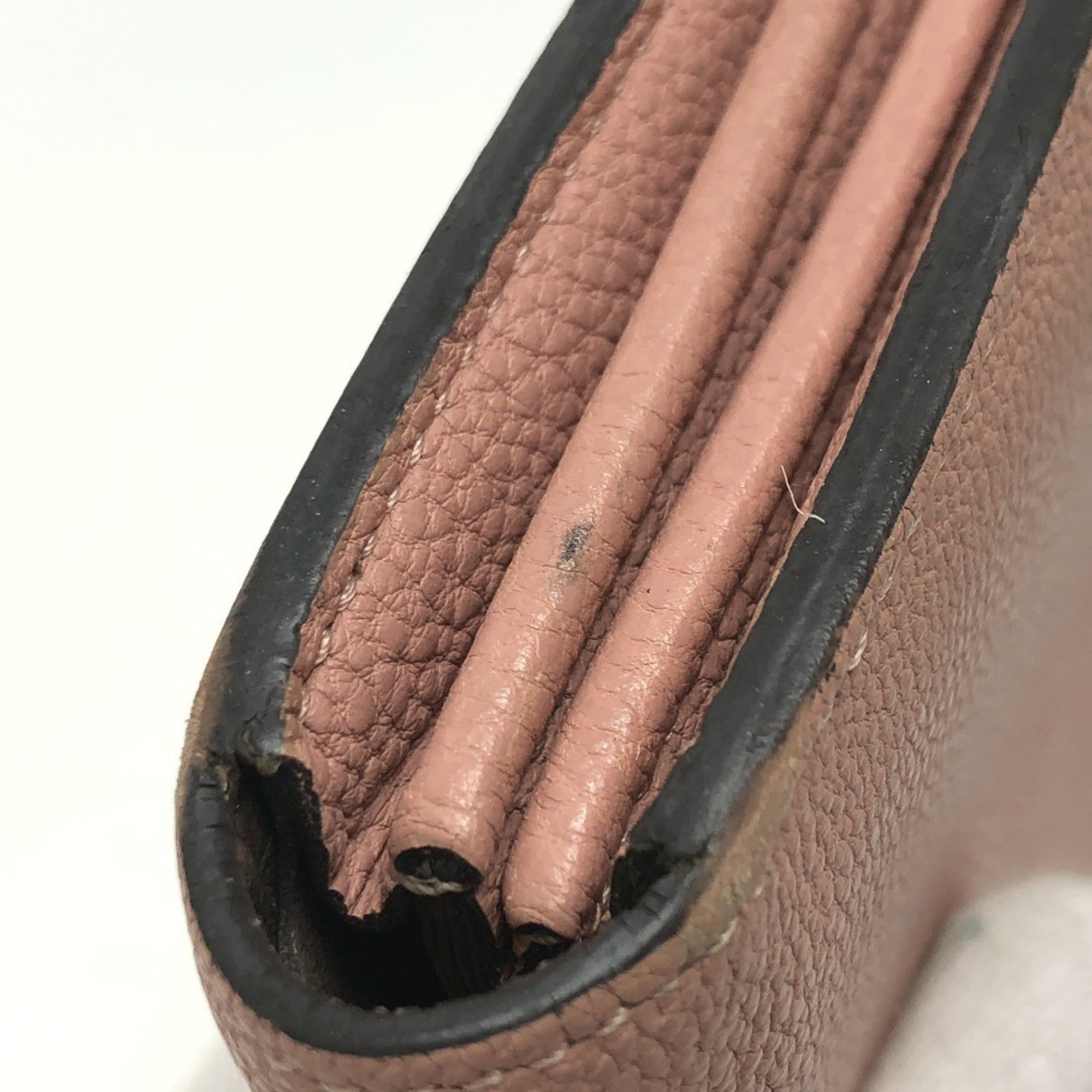Louis Vuitton Magnolia Leather Long Wallet (Bi-Fold) (Pre-Owned)
