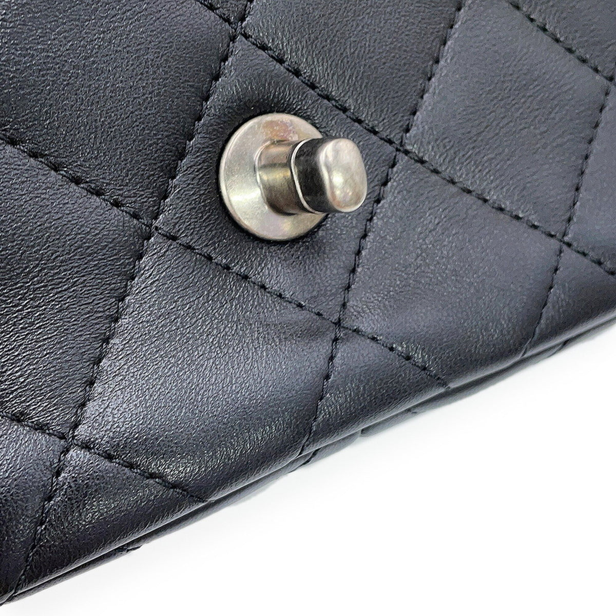 Chanel Matelasse Black Rhinestone Leather Handbag Shoulder Bag (Pre-Owned)
