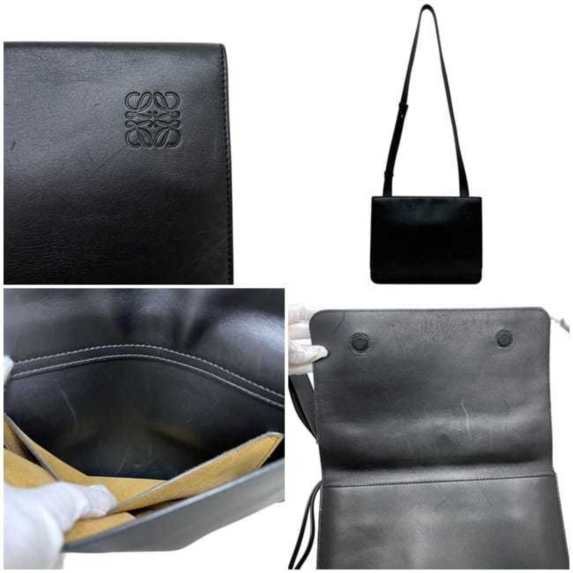 Loewe Black Leather Shoulder Bag (Pre-Owned)
