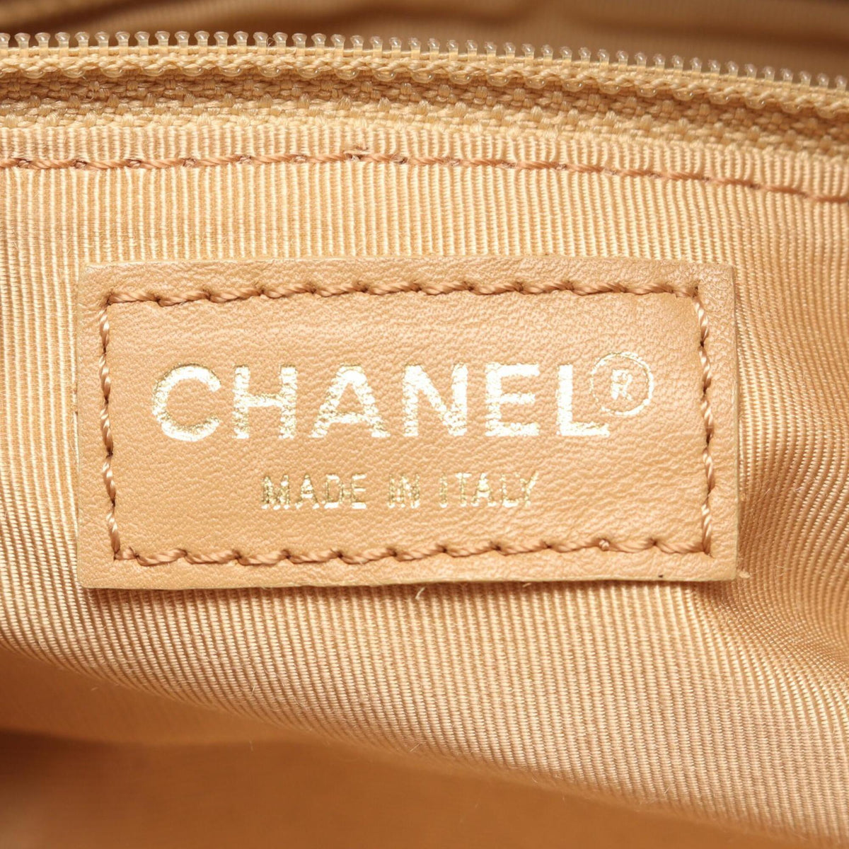 Chanel Gold Leather Handbag Shoulder Bag (Pre-Owned)