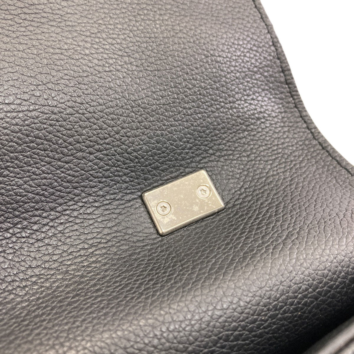 Louis Vuitton Black Leather Handbag (Pre-Owned)