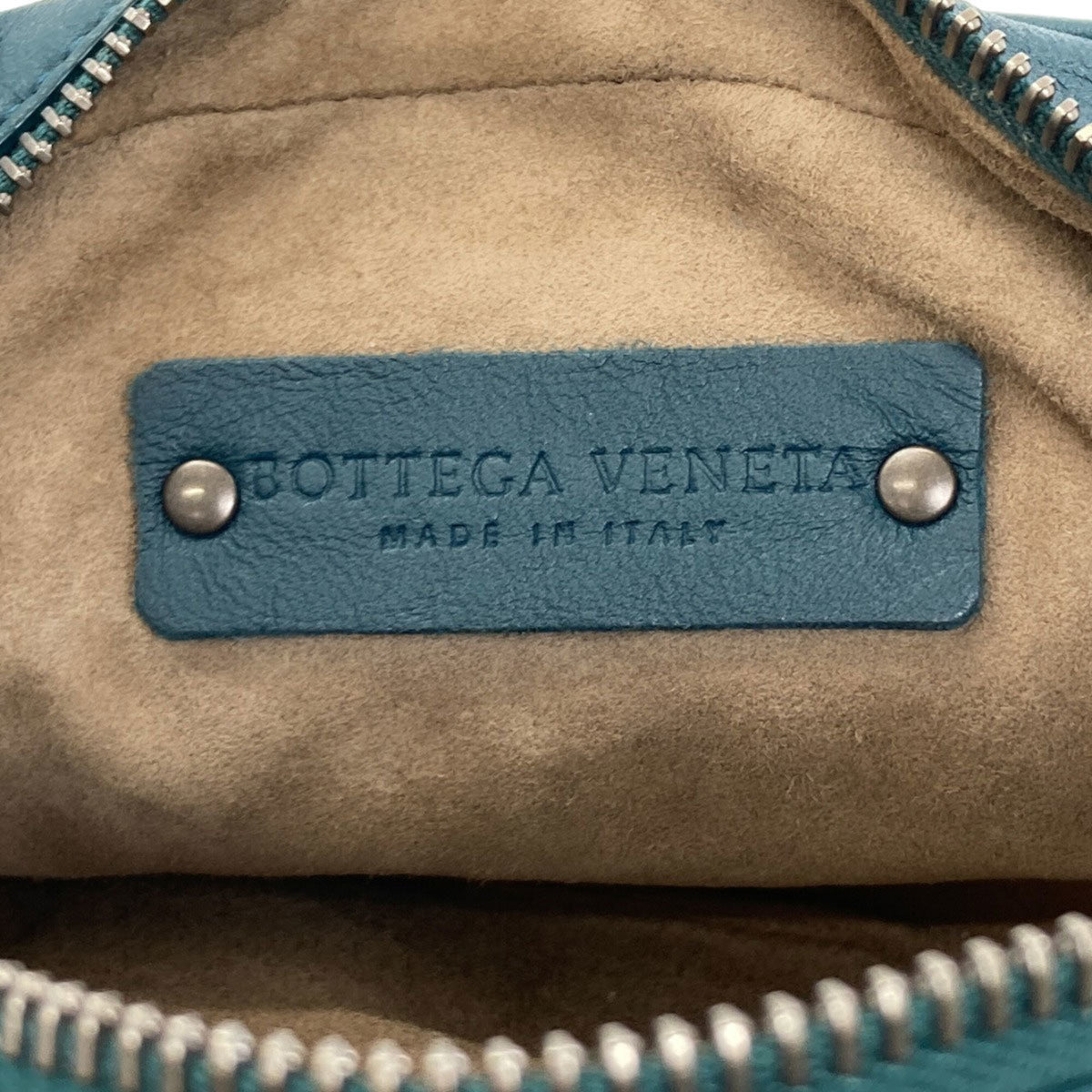 Bottega Veneta Intrecciato Green Leather Fanny Pack (Pre-Owned)