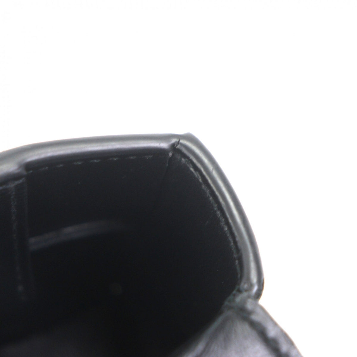 Bottega Veneta Black Leather Shoulder Bag (Pre-Owned)