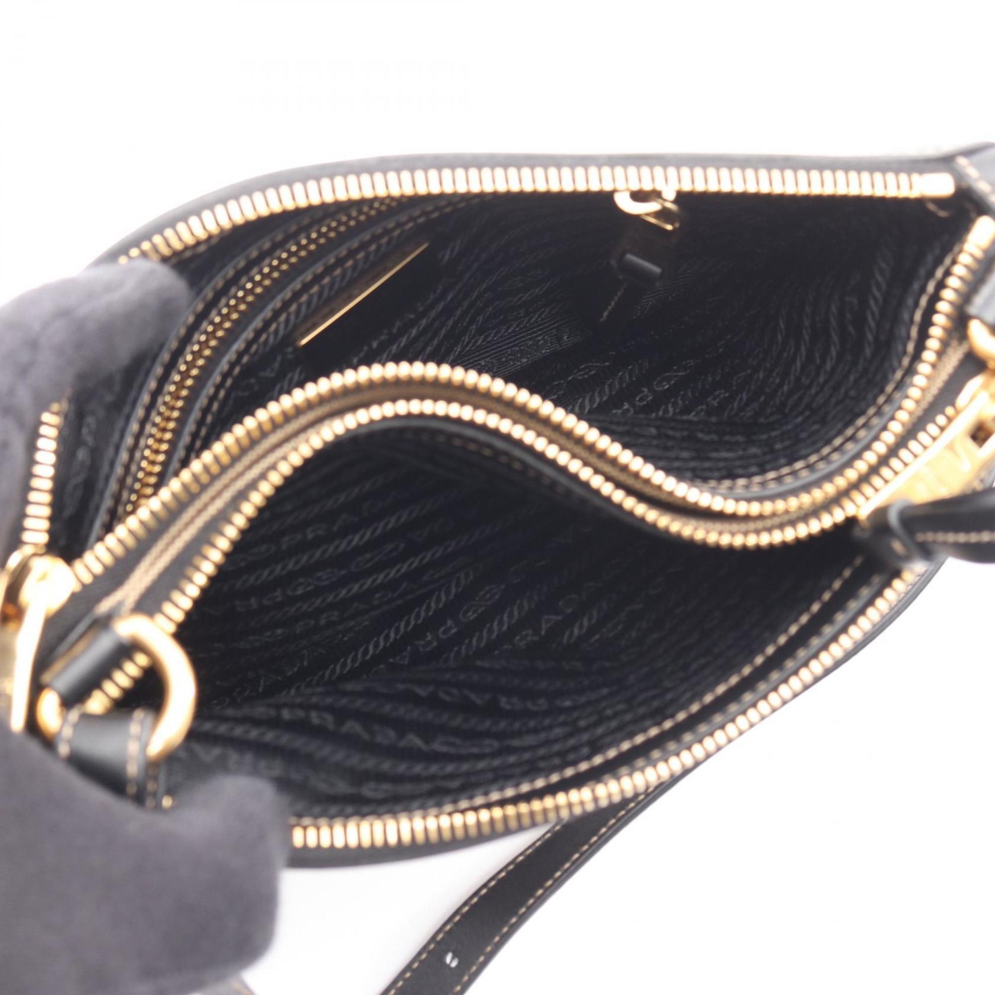 Prada Beige Black Canvas Leather Shoulder Bag (Pre-Owned)