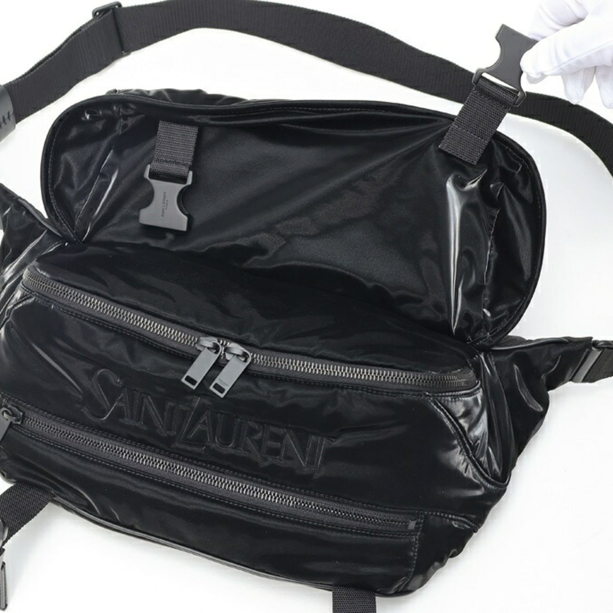 Saint Laurent Black Nylon Sling Bag (Pre-Owned)