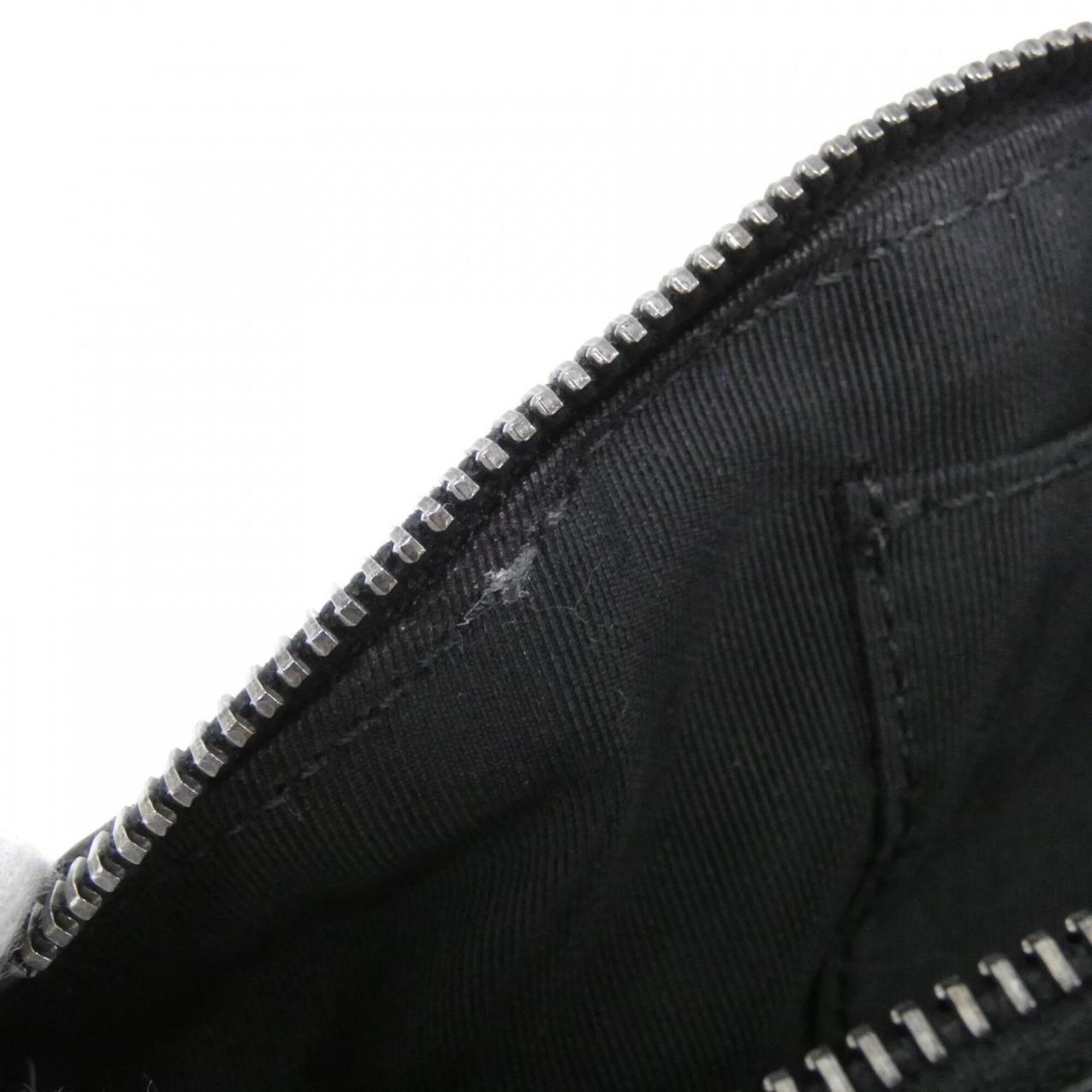 Chanel Black Leather Fanny Pack (Pre-Owned)