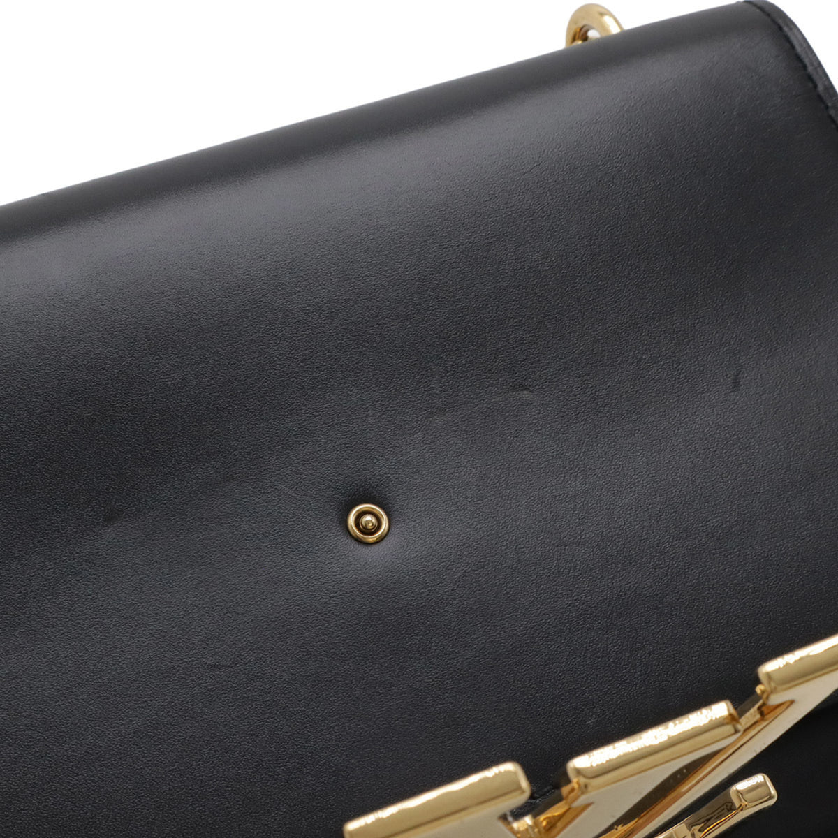 Louis Vuitton Noir Leather Pochette Shoulder Bag (Pre-Owned)