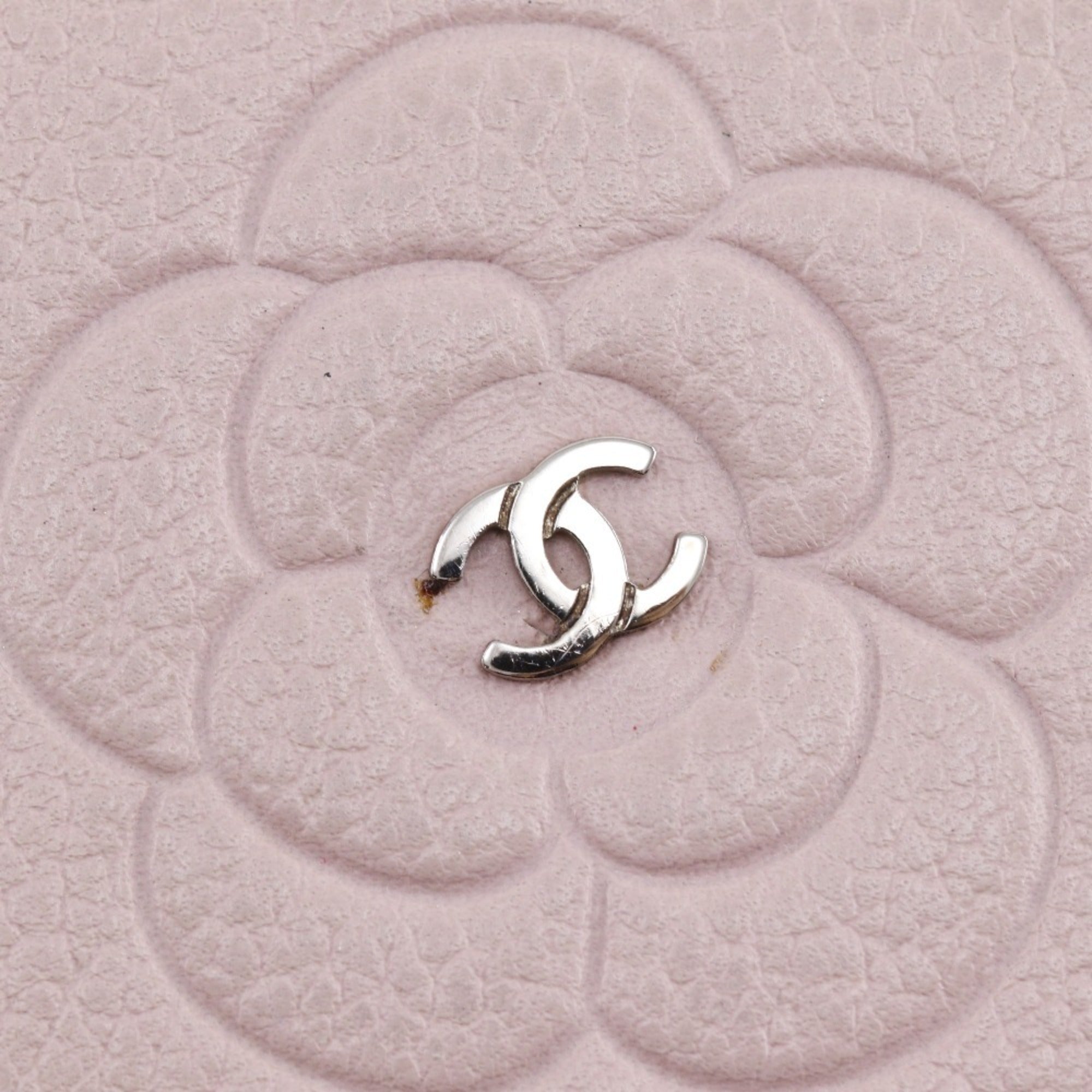 Chanel Pink Leather Wallet (Bi-Fold) (Pre-Owned)