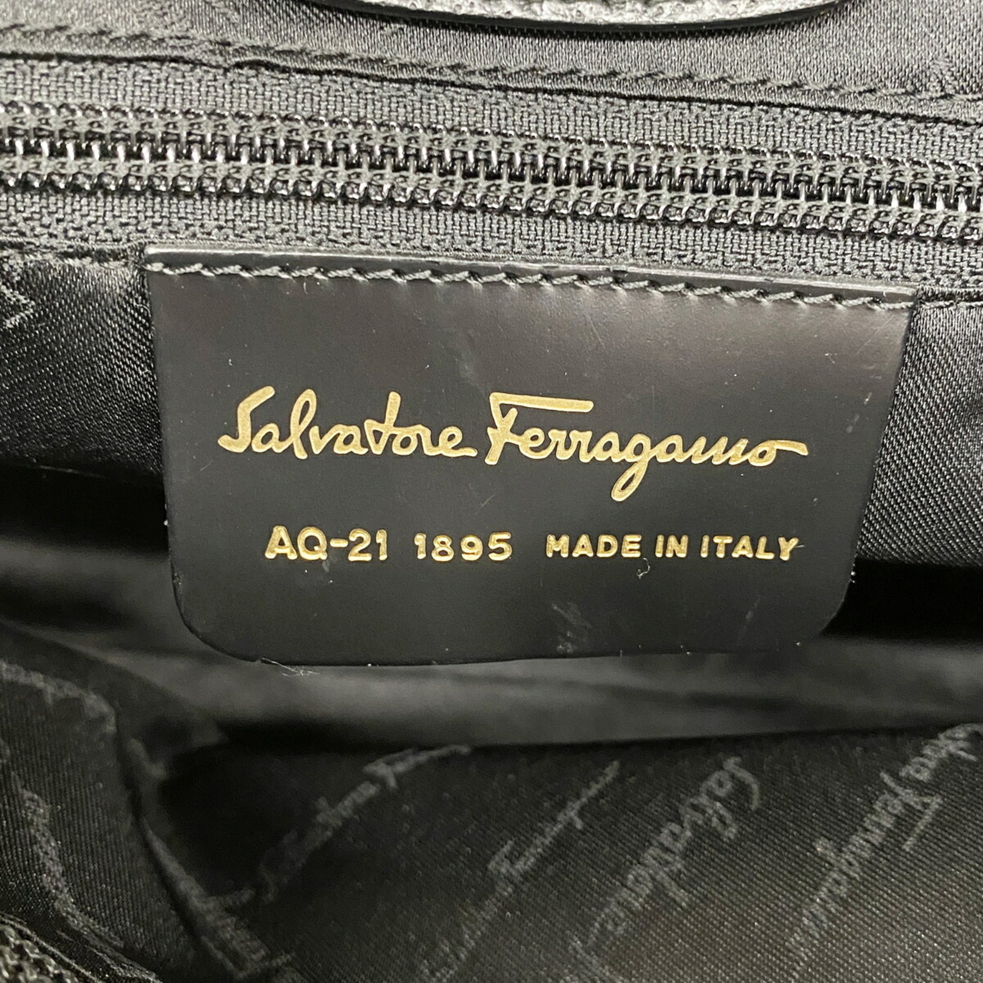 Salvatore Ferragamo Black Nylon Tote Bag (Pre-Owned)