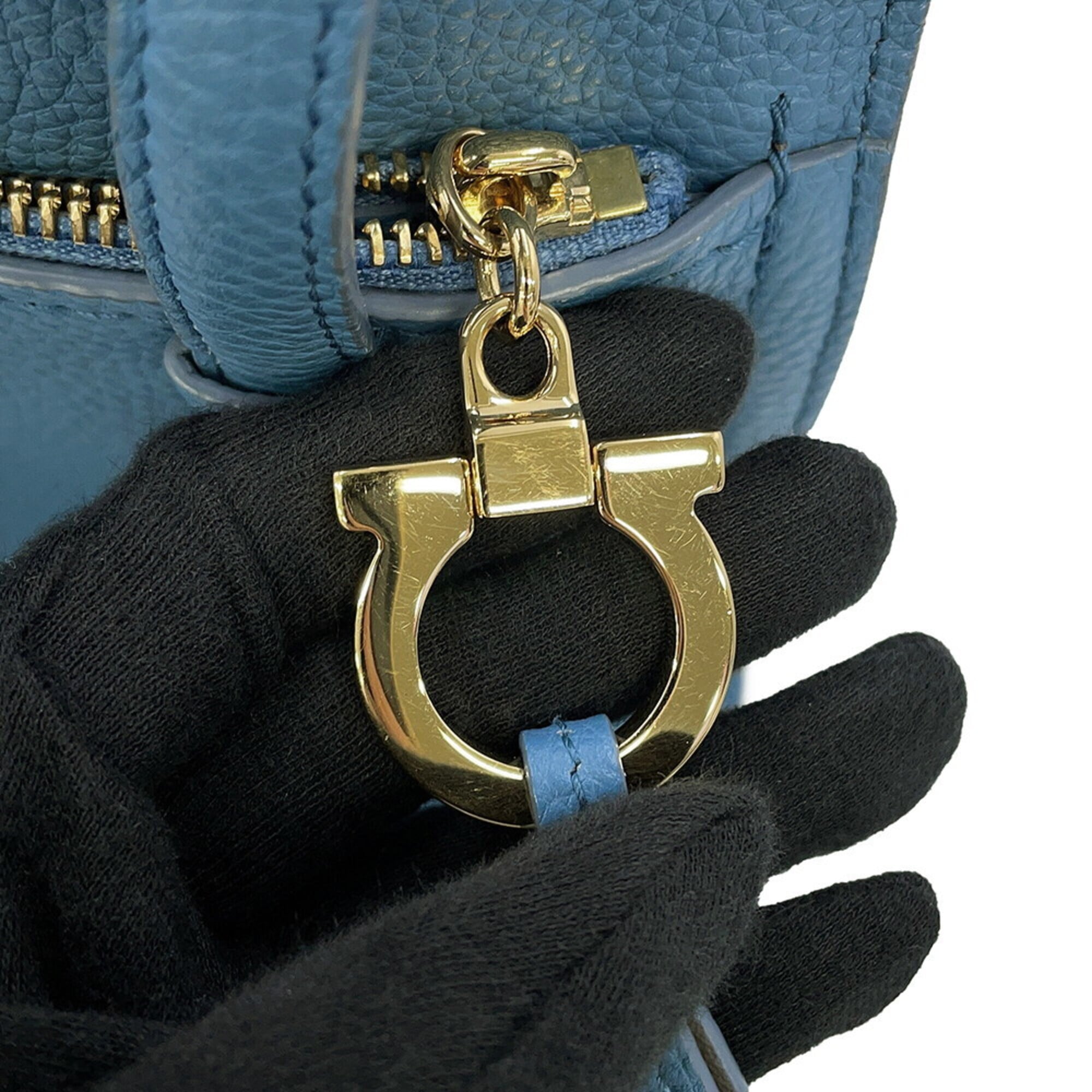 Salvatore Ferragamo Blue Leather Handbag (Pre-Owned)