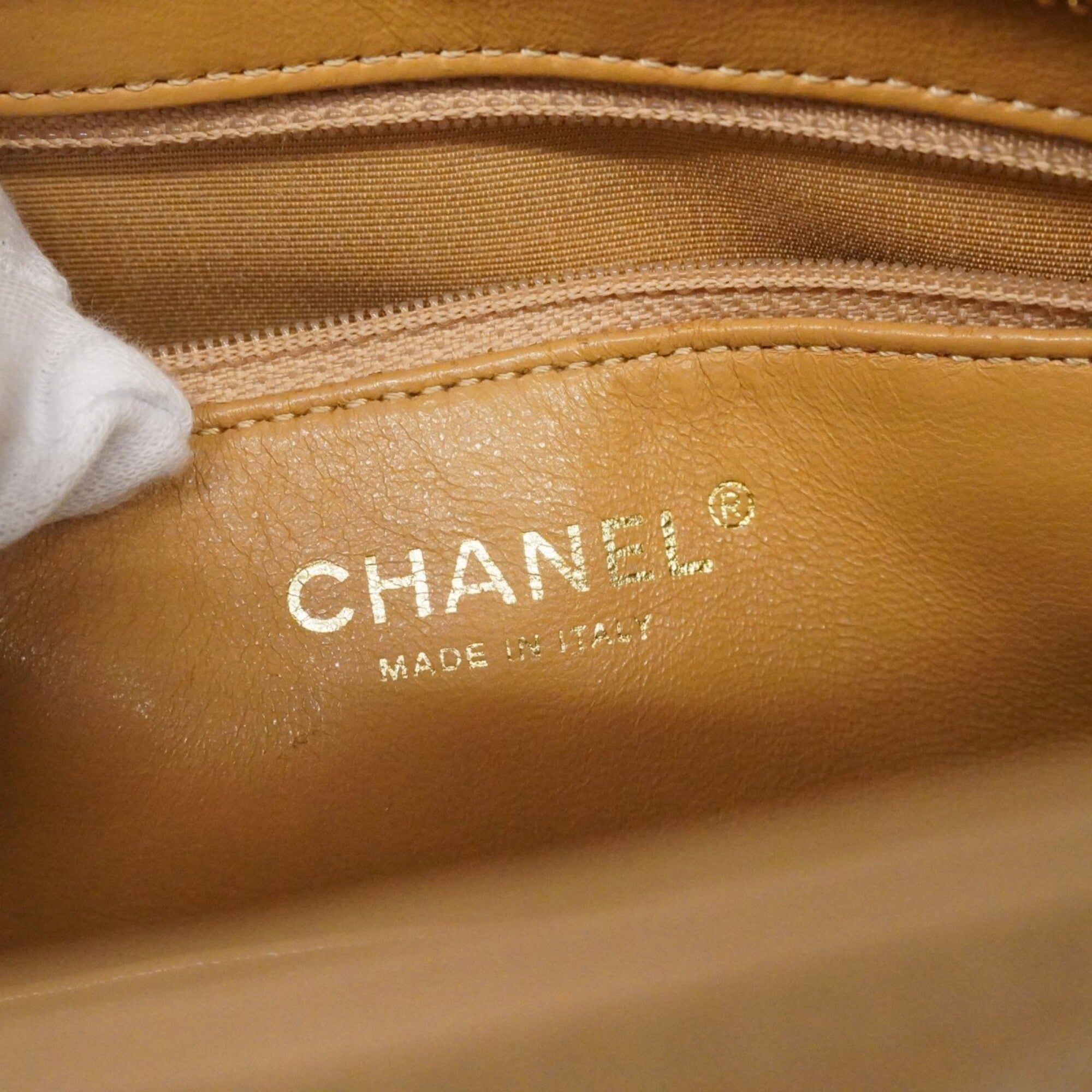 Chanel Beige Grained Calfskin Tote Bag (Pre-Owned)