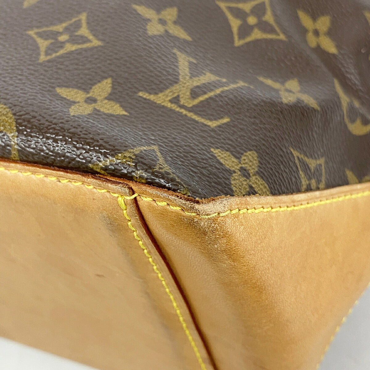 Louis Vuitton Brown Tote Bag (Pre-Owned)
