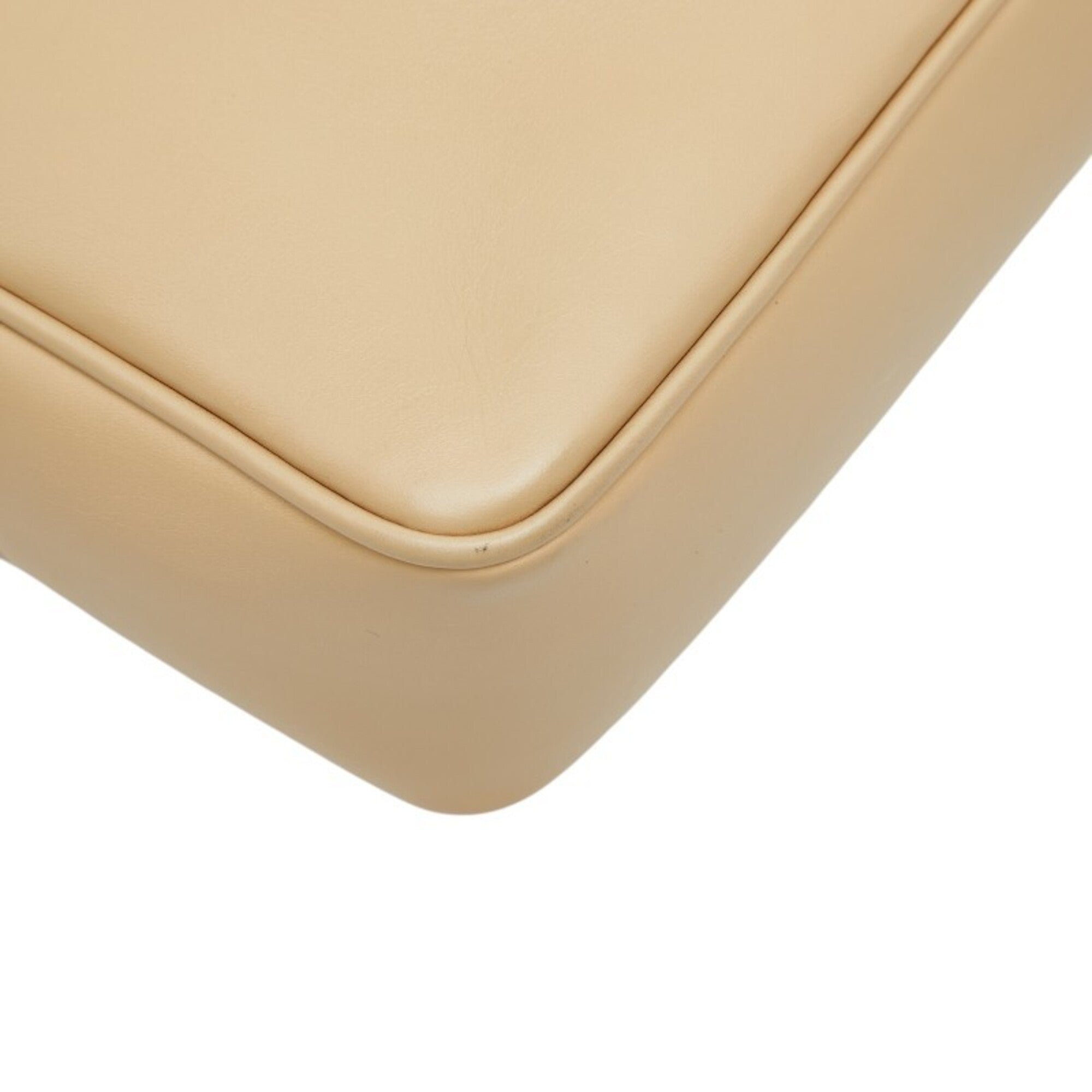 Chanel Beige Leather Tote Bag (Pre-Owned)