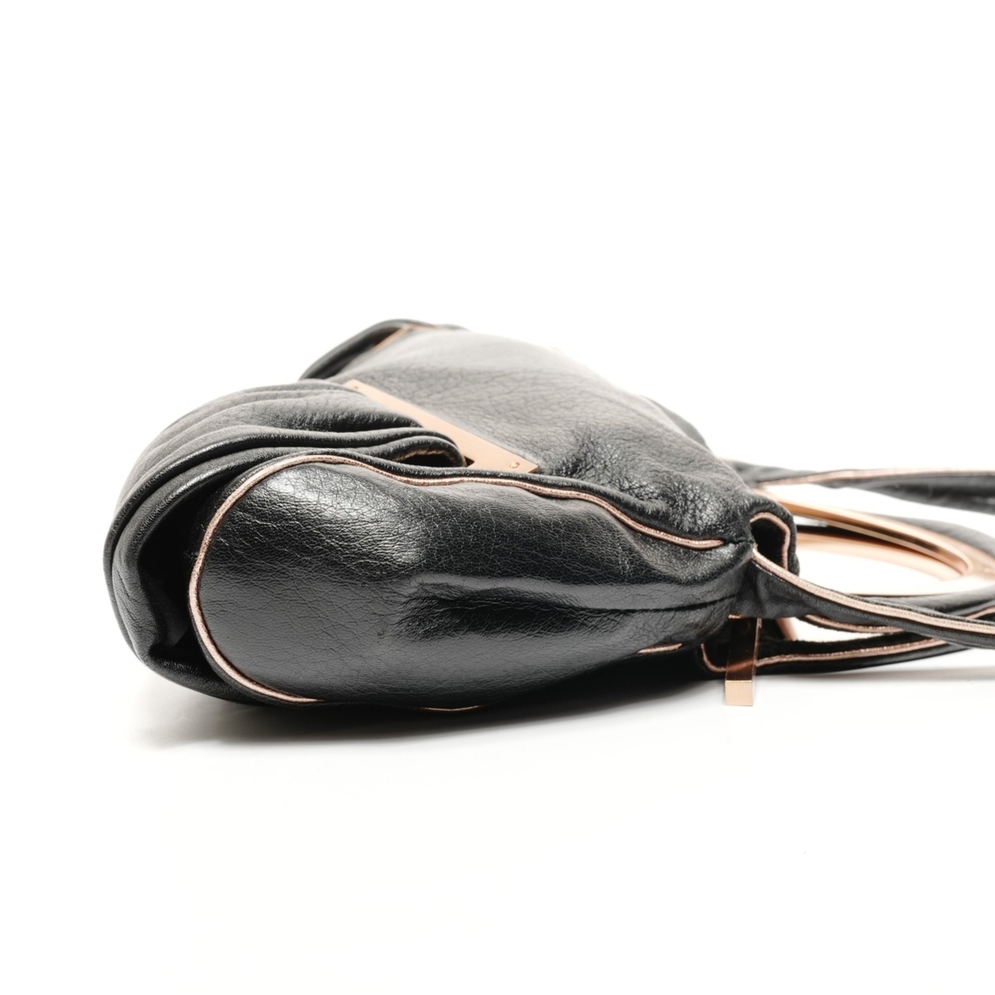 Fendi Black Leather Shoulder Bag (Pre-Owned)