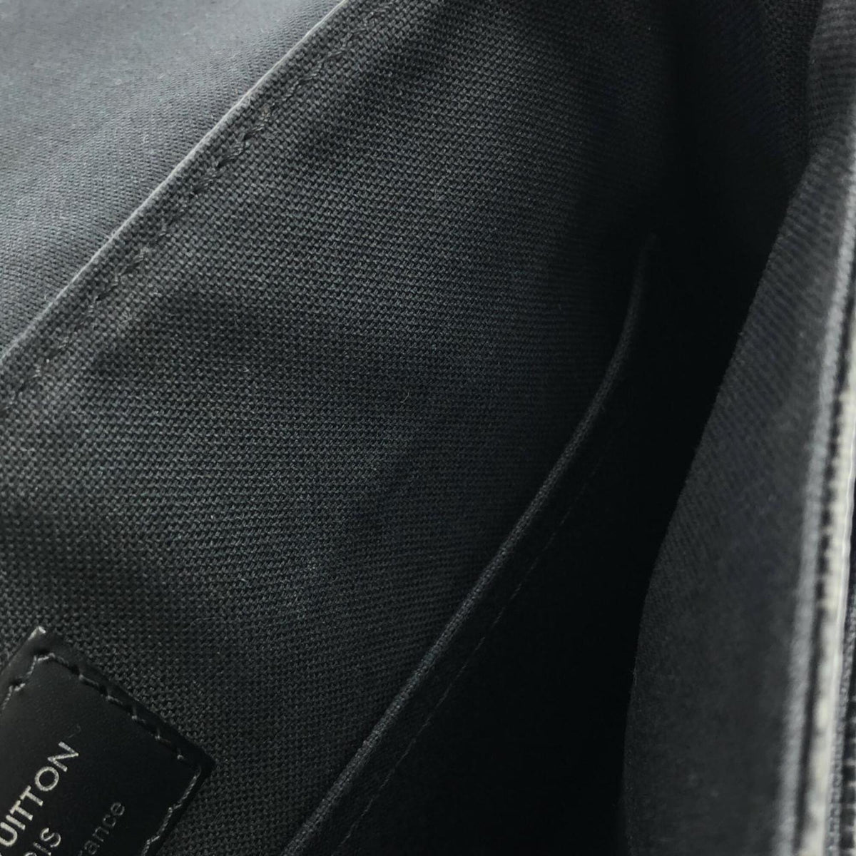 Louis Vuitton Damier Graphite Graphite Coated Canvas Shoulder Bag (Pre-Owned)