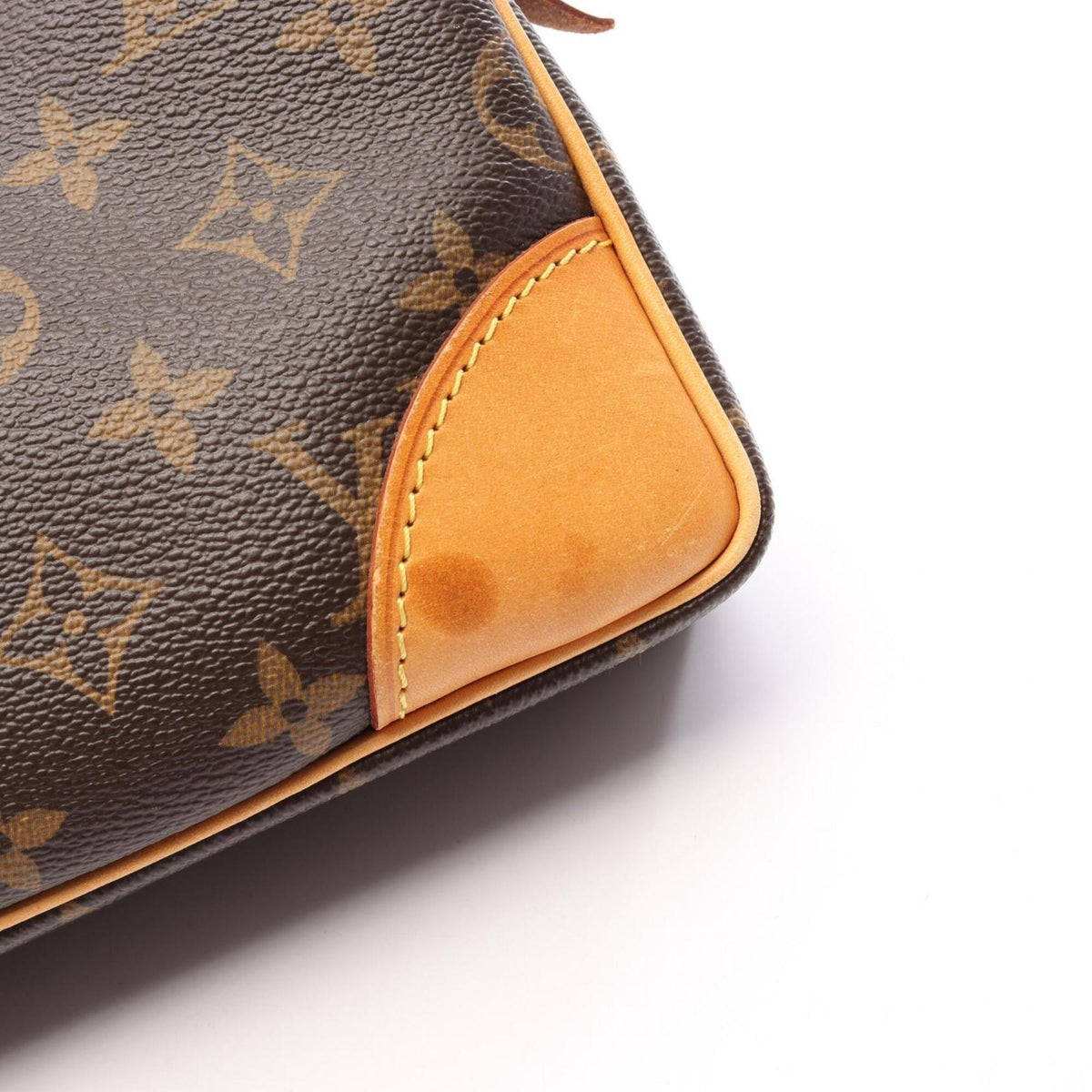 Louis Vuitton Brown Coated Canvas Leather Briefcase Handbag (Pre-Owned)
