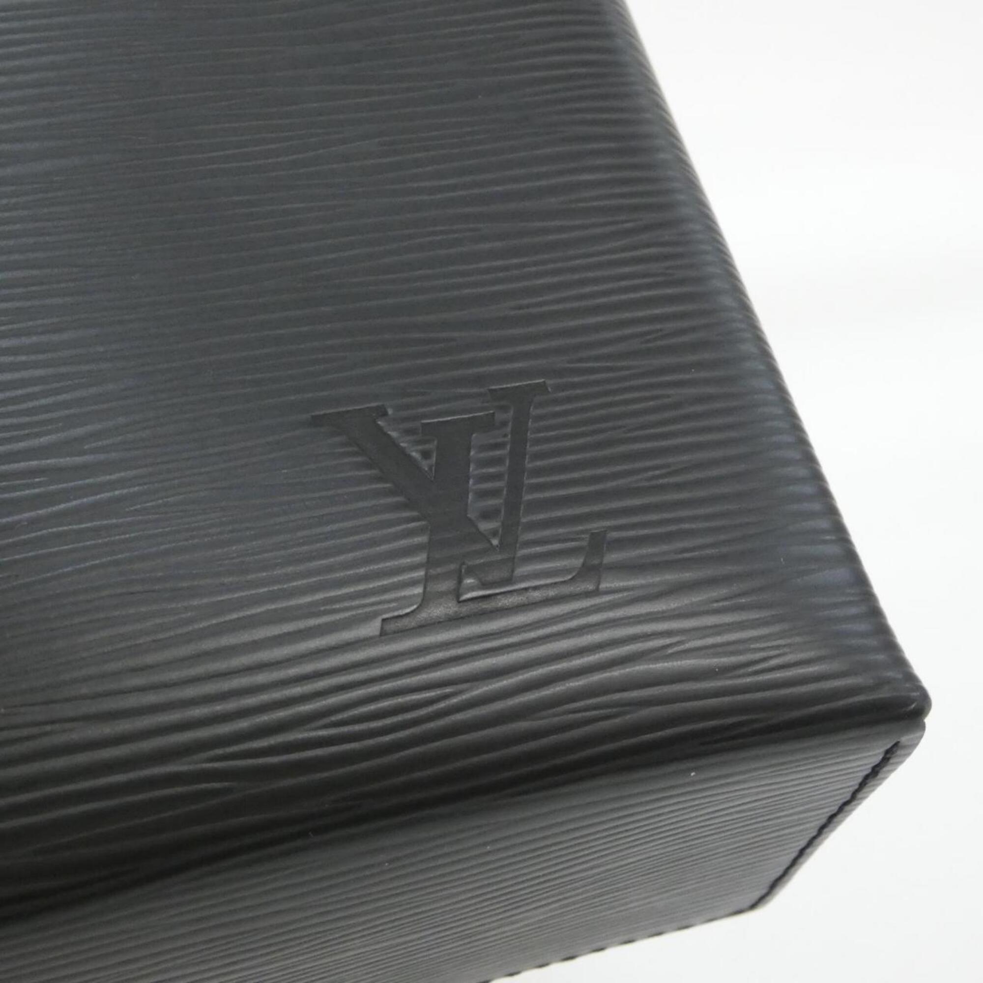 Louis Vuitton Black Leather Handbag (Pre-Owned)