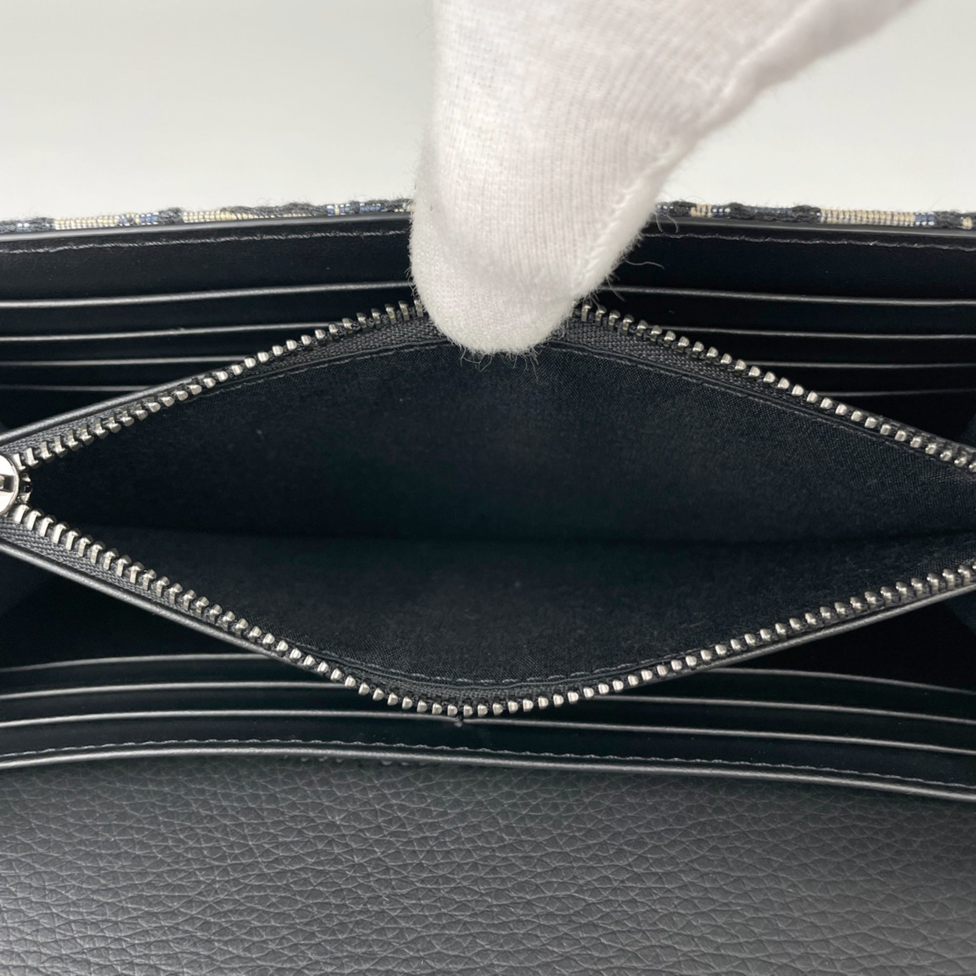 Christian Dior Black Trotter Long Wallet (Bi-Fold) (Pre-Owned)