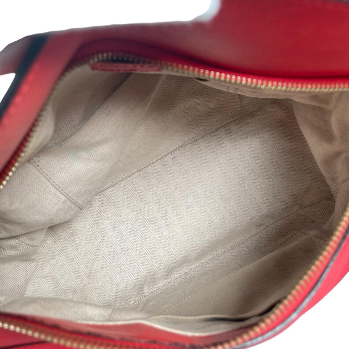 Loewe Red Color Shoulder Bag (Pre-Owned)