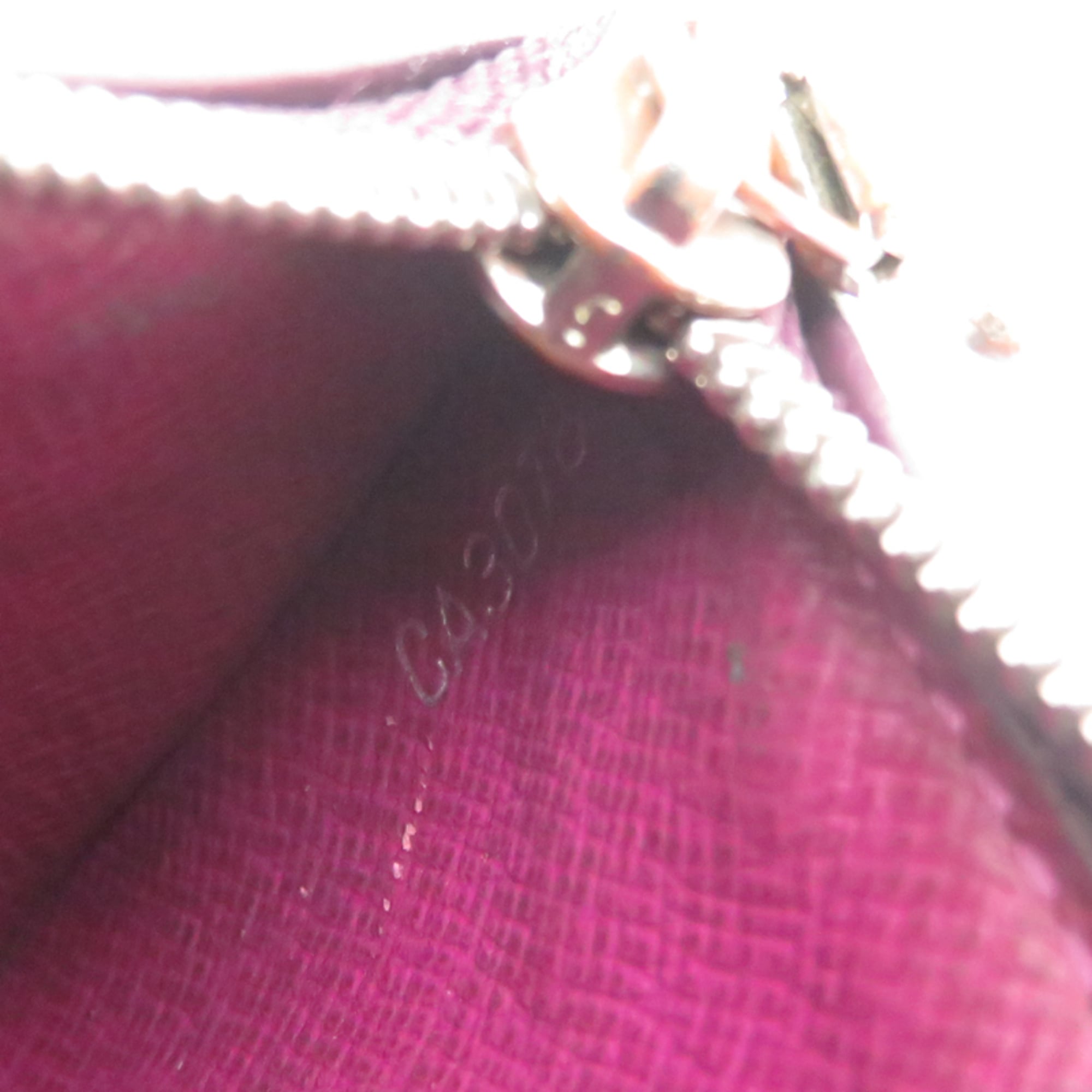Louis Vuitton Cassis Epi Leather Pochette (Pre-Owned)