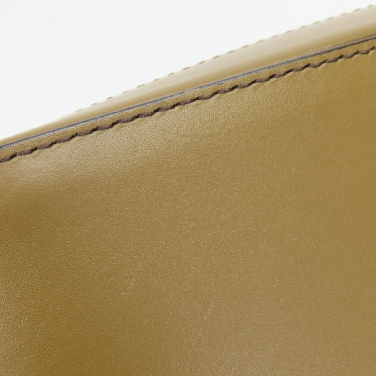 Burberry Brown Leather Shoulder Bag (Pre-Owned)