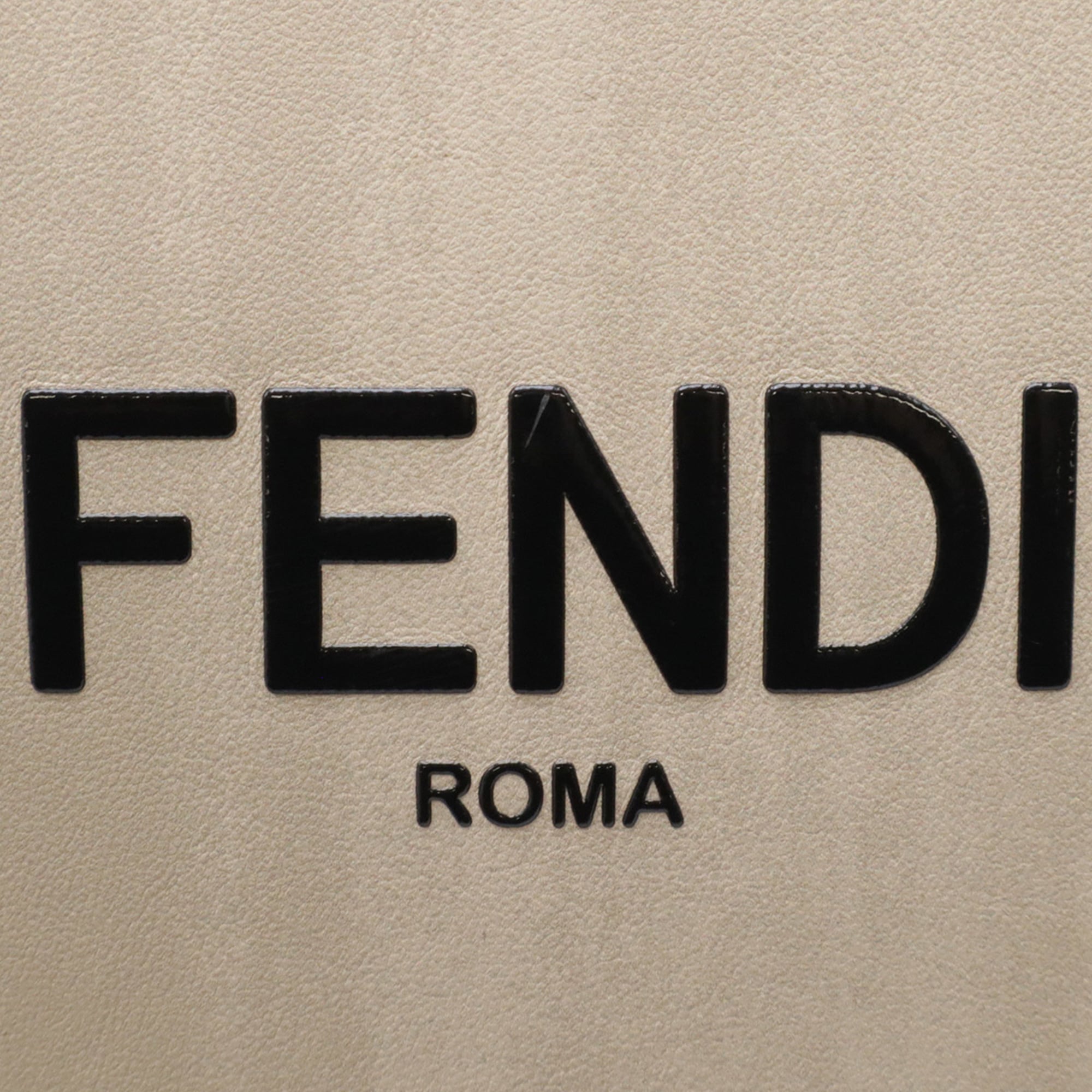 Fendi Beige Black Leather Handbag Shoulder Bag (Pre-Owned)