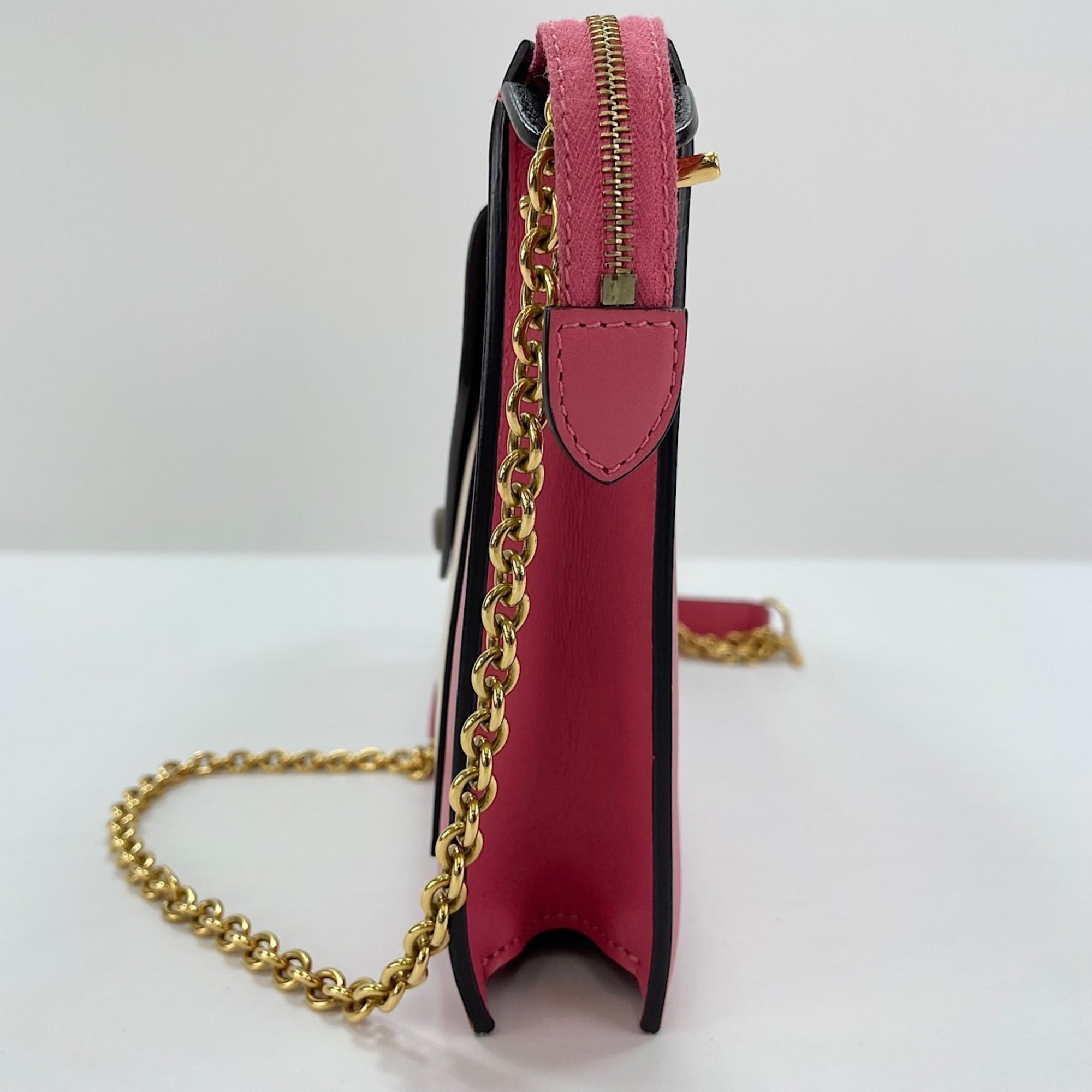 Celine Pink Shoulder Bag (Pre-Owned)