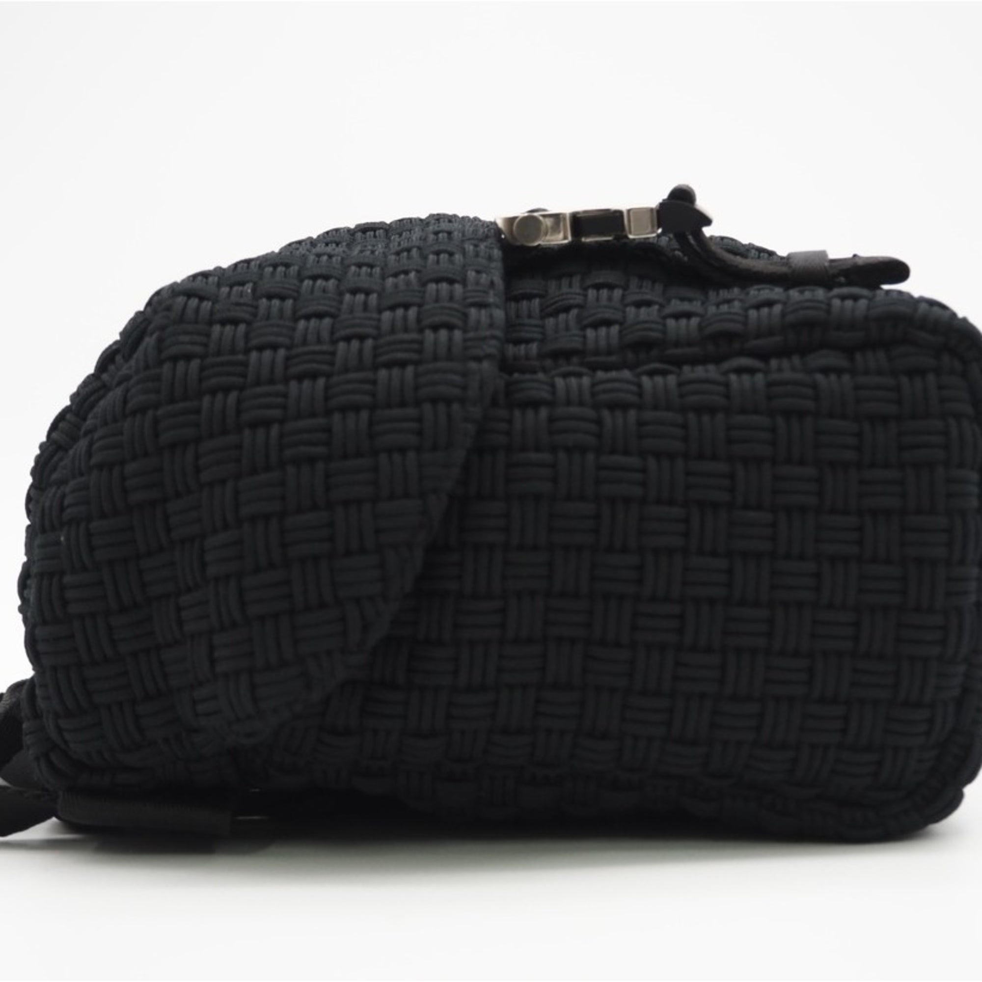 Bottega Veneta Black Nylon Shoulder Bag (Pre-Owned)