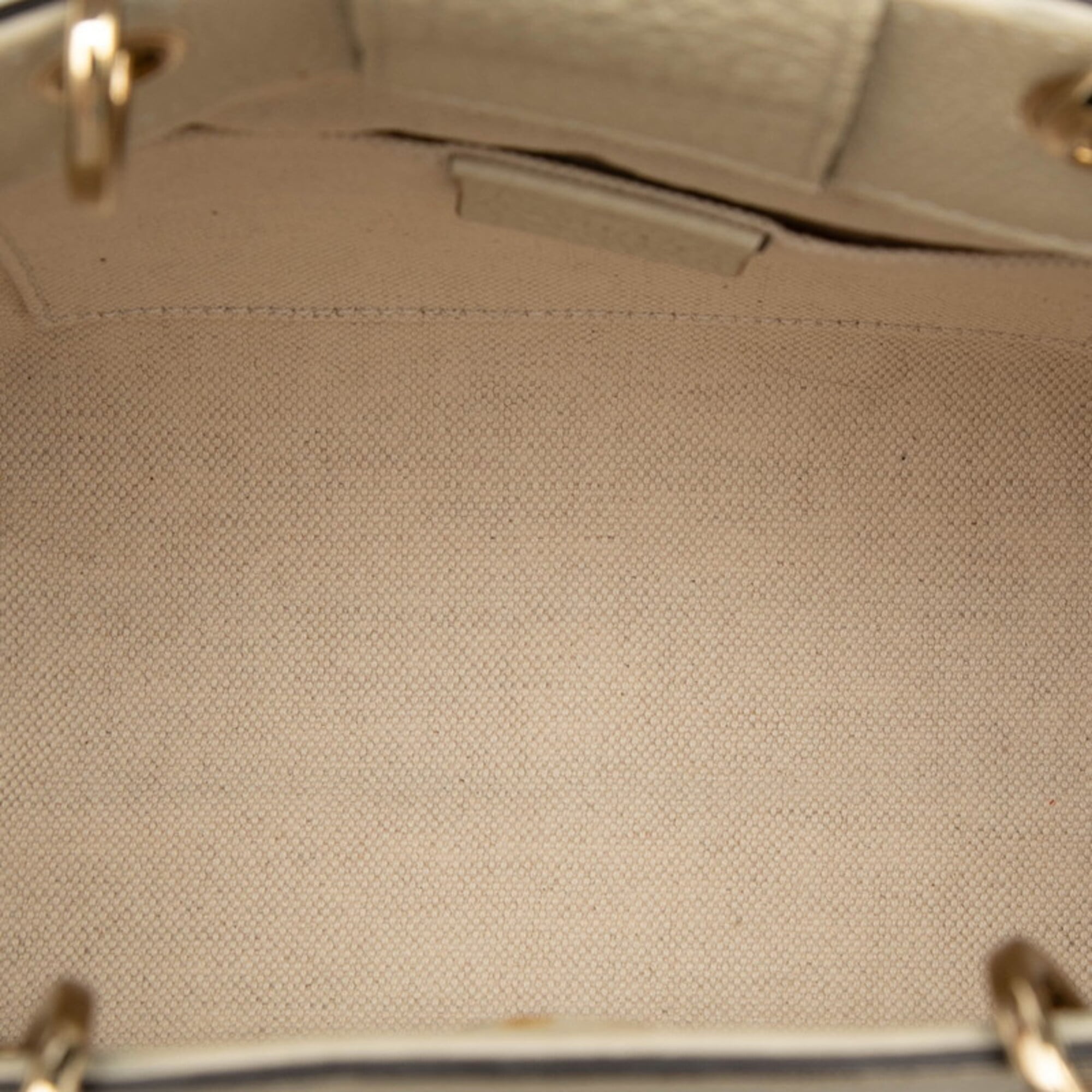 Gucci Ivory White Leather Handbag Shoulder Bag (Pre-Owned)
