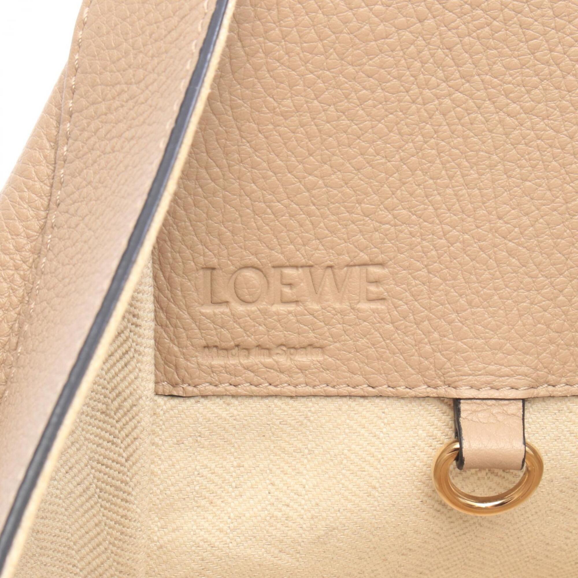 Loewe Beige Leather Handbag (Pre-Owned)