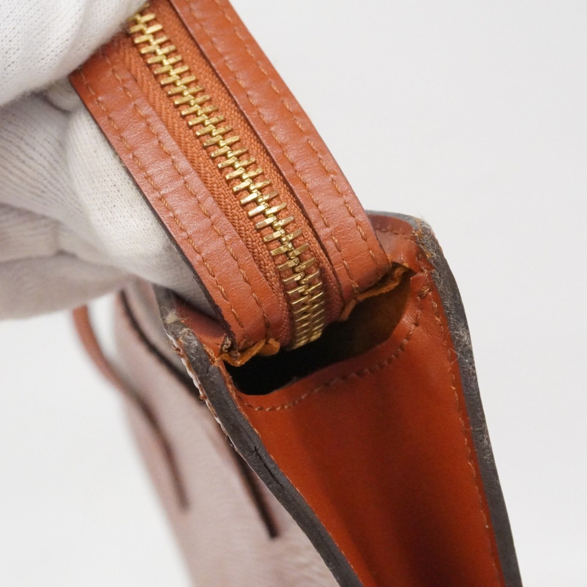 Louis Vuitton Kenyan Brown Handbag (Pre-Owned)