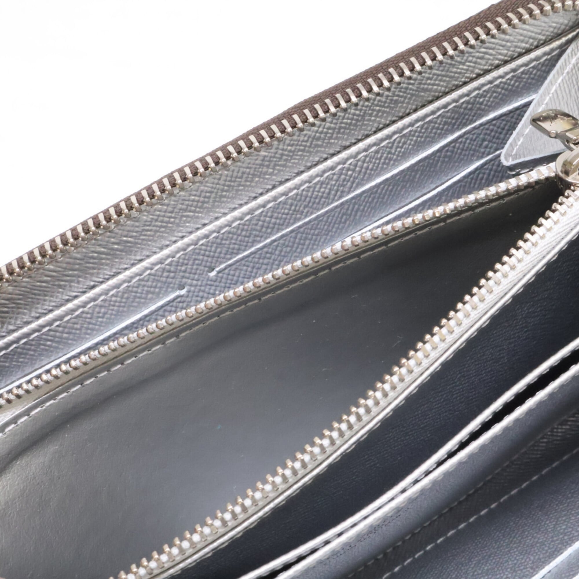 Louis Vuitton Silver Marron Monogram Long Wallet (Bi-Fold) (Pre-Owned)