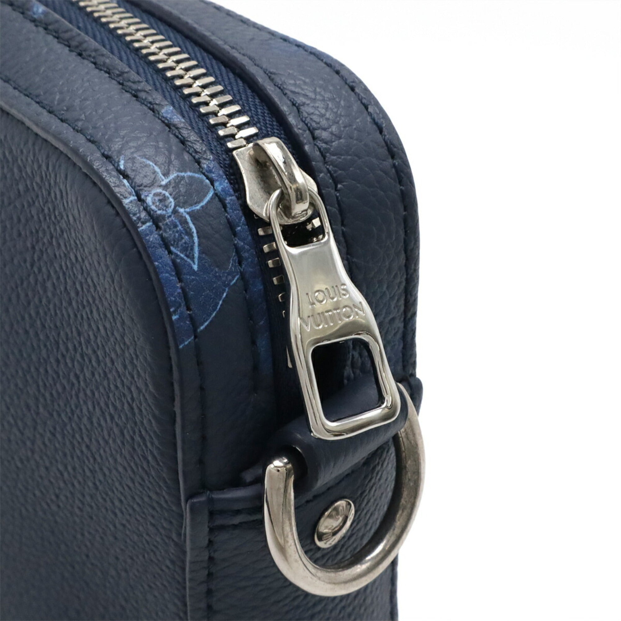 Louis Vuitton Blue Monogram Canvas Shoulder Bag (Pre-Owned)