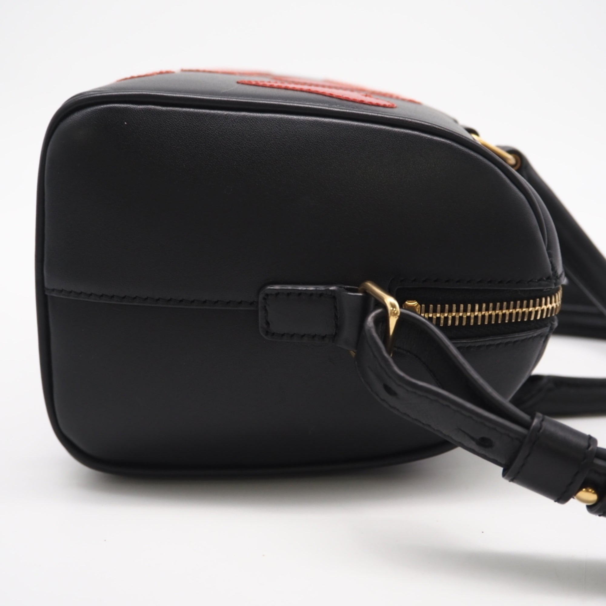 Saint Laurent Black Red Color Leather Handbag (Pre-Owned)