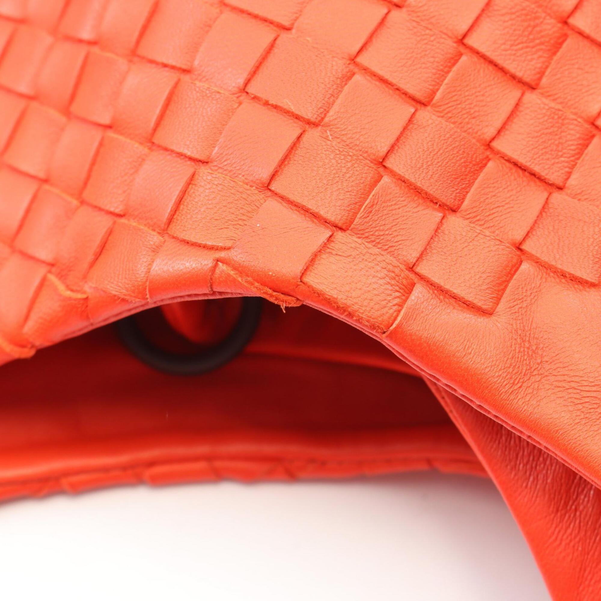 Bottega Veneta Red Color Leather Handbag Shoulder Bag (Pre-Owned)