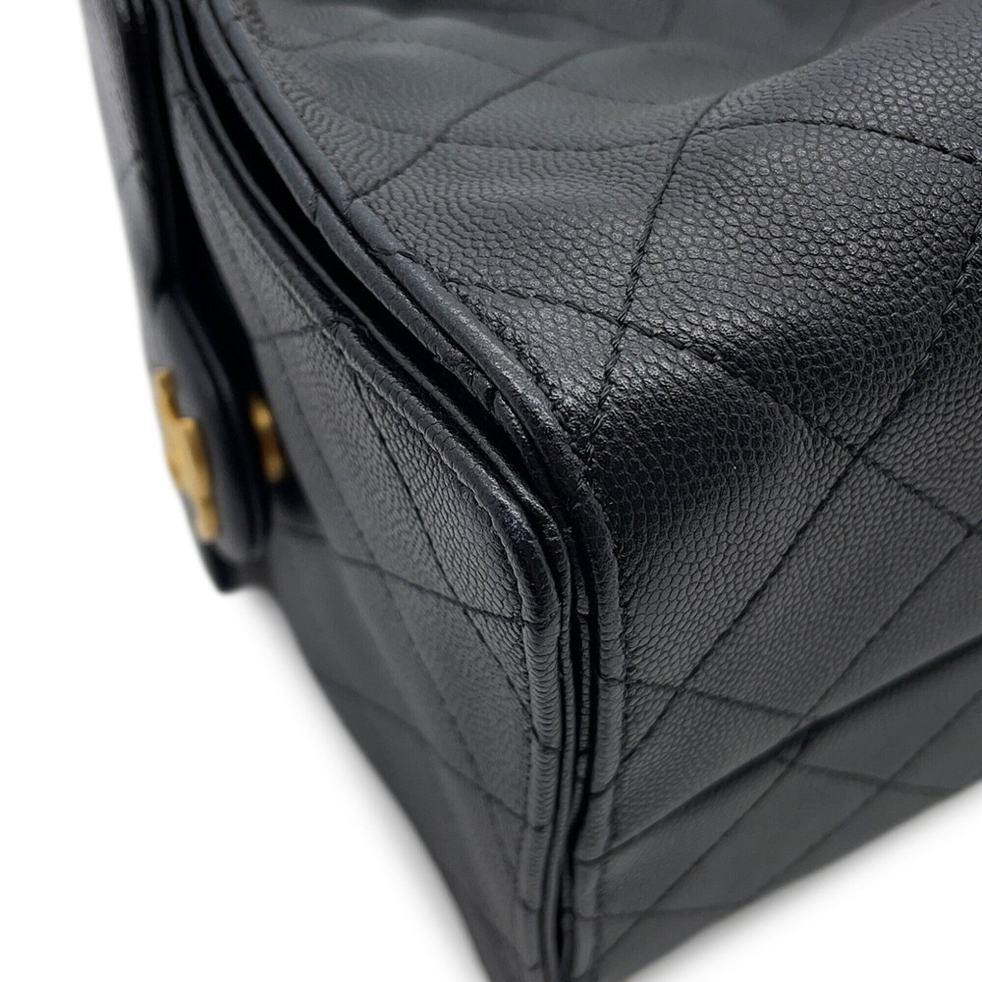 Chanel Black Grained Calfskin Handbag Shoulder Bag (Pre-Owned)