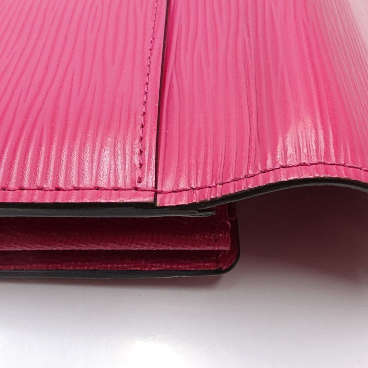 Louis Vuitton Hot Pink Leather Long Wallet (Bi-Fold) (Pre-Owned)