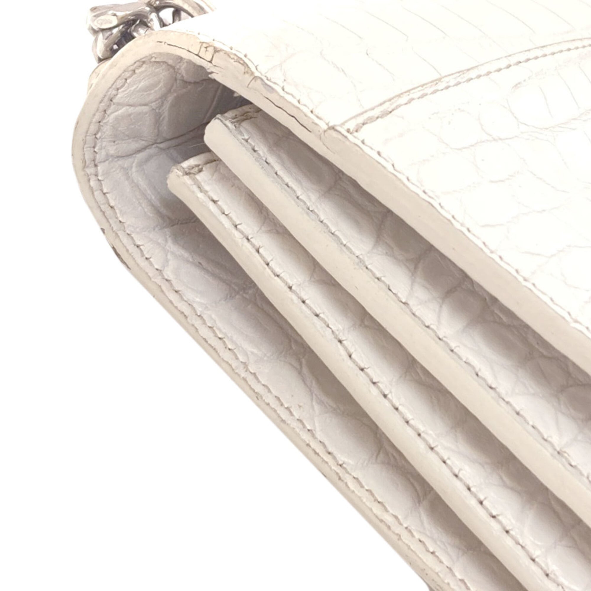 Saint Laurent White Leather Shoulder Bag (Pre-Owned)
