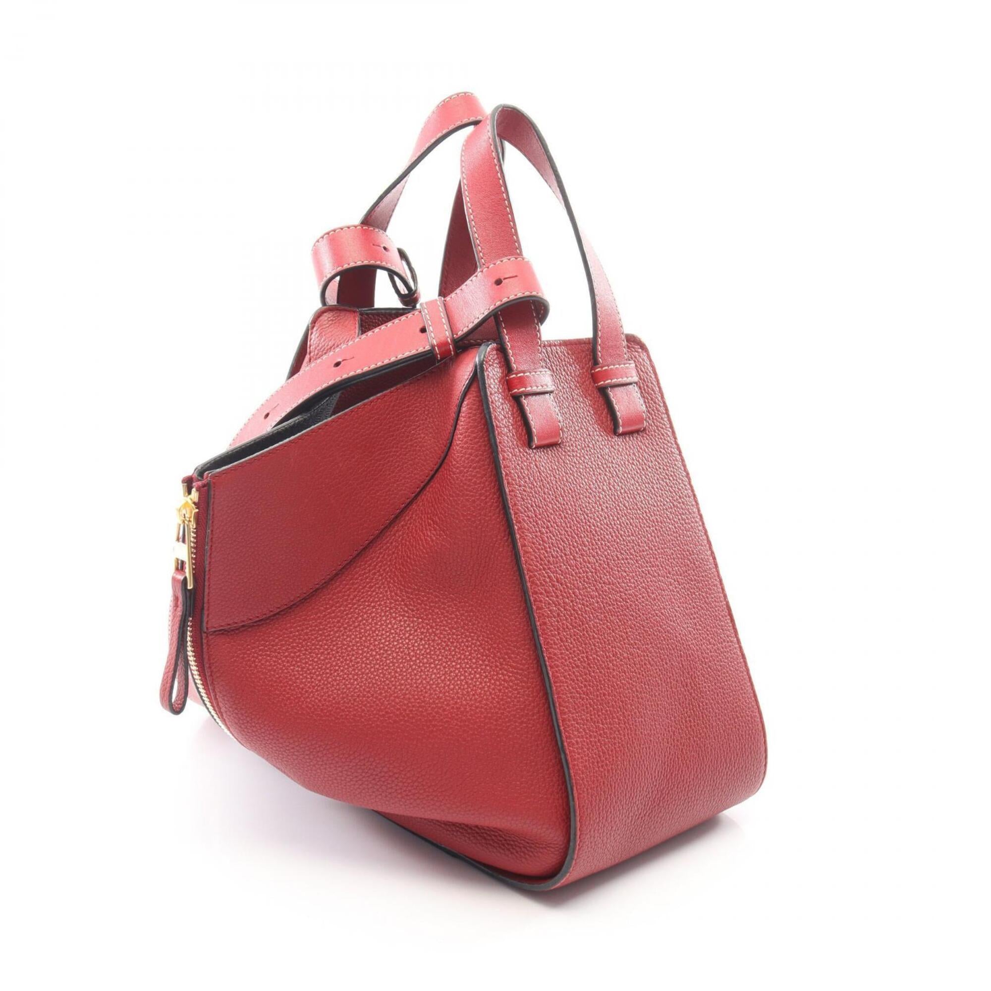 Loewe Red Color Leather Handbag (Pre-Owned)