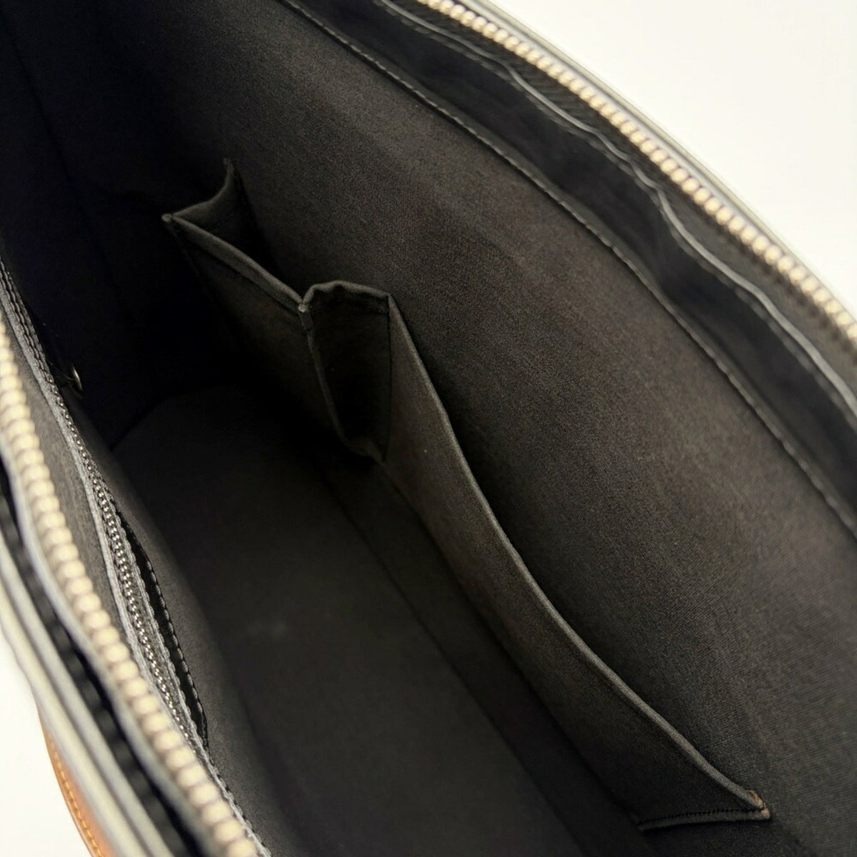 Louis Vuitton Noir Monogram Leather Tote Bag (Pre-Owned)