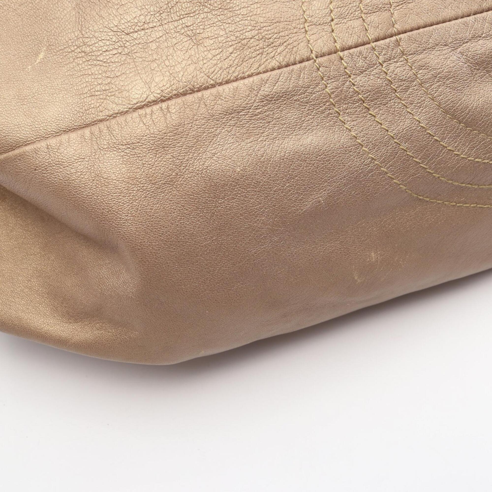 Loewe Gold Leather Handbag (Pre-Owned)