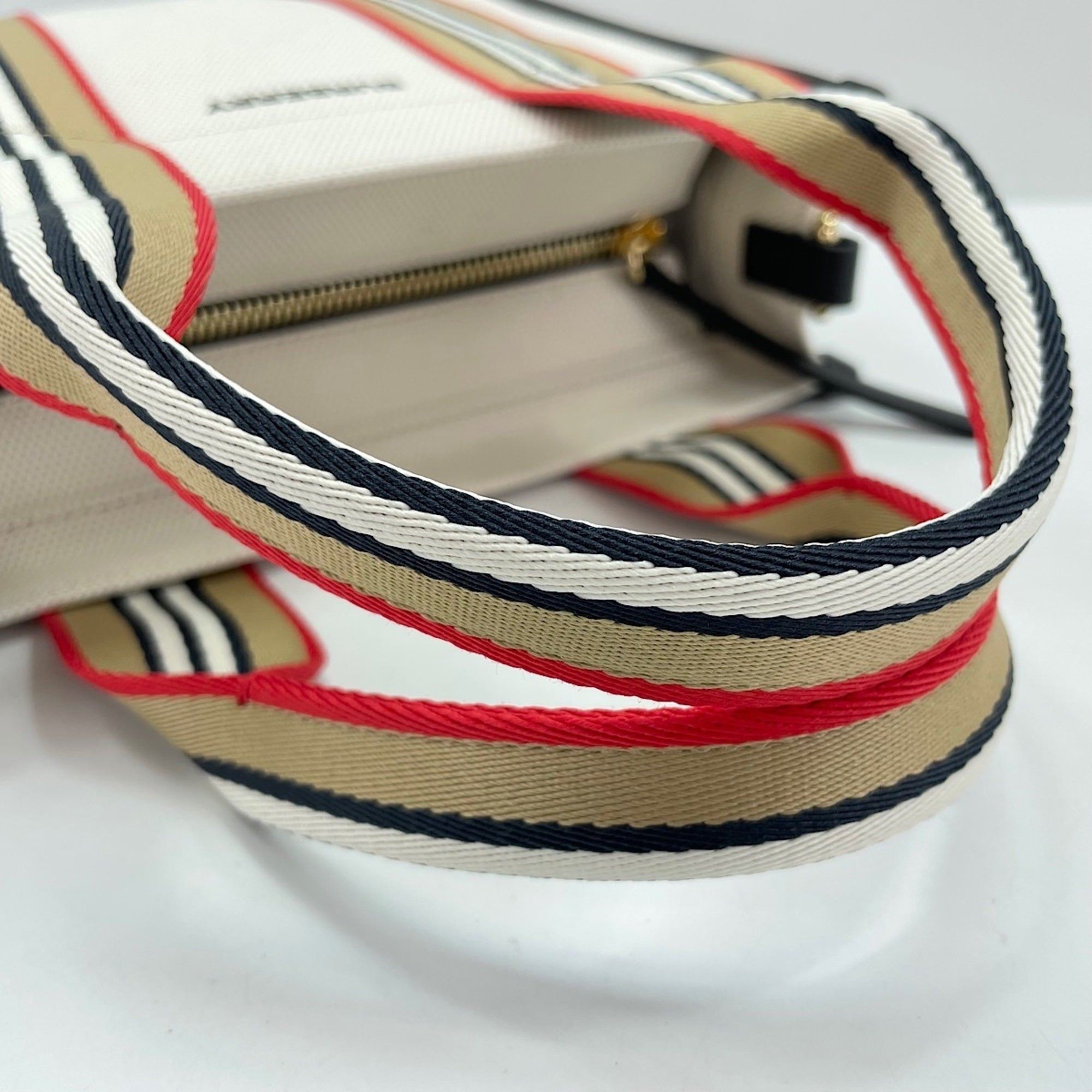 Burberry Multi-Color Canvas Tote Bag (Pre-Owned)