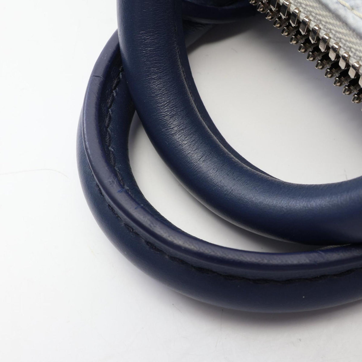 Louis Vuitton Multi-Color Navy White Coated Canvas Leather Handbag (Pre-Owned)
