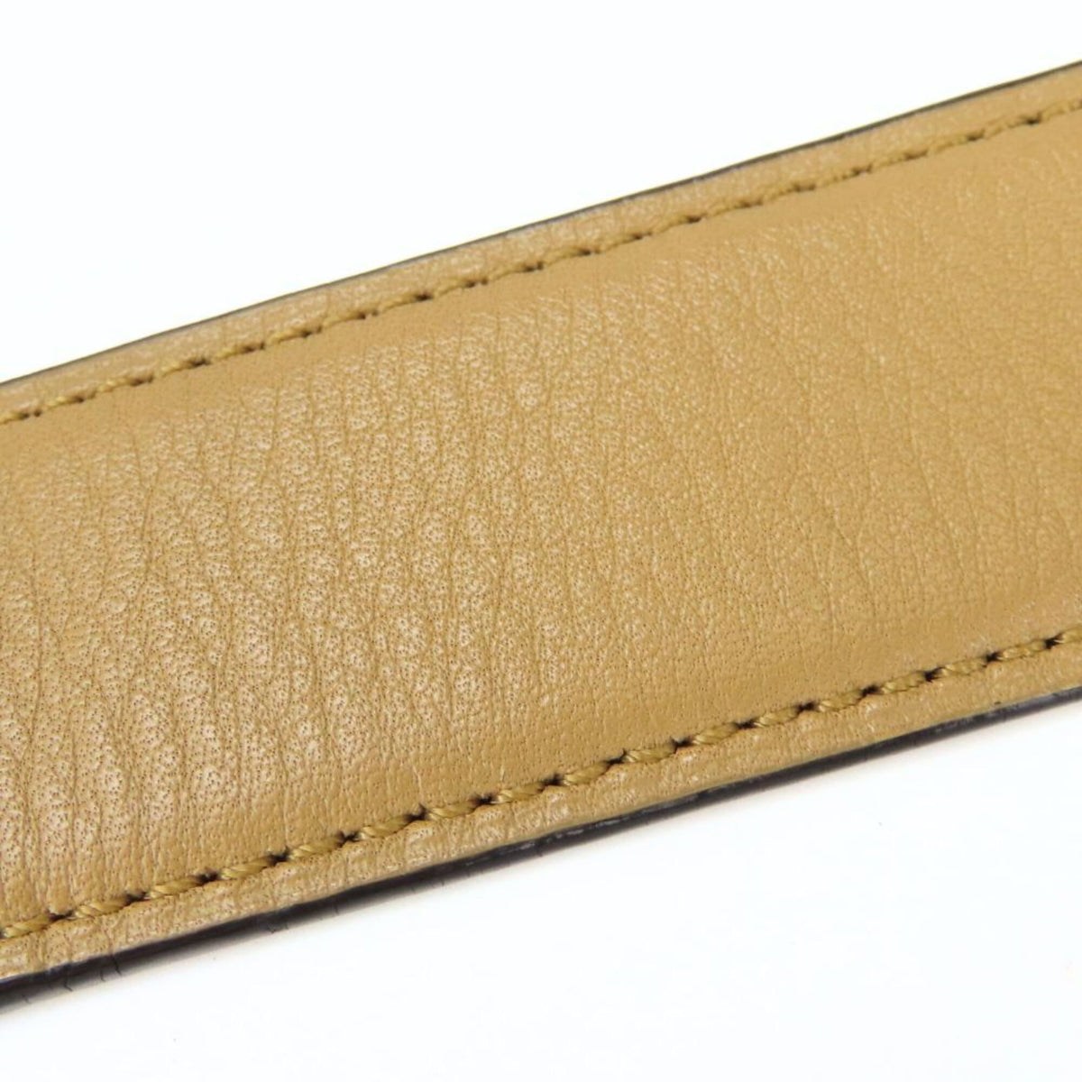 Coach Beige Leather Shoulder Bag (Pre-Owned)