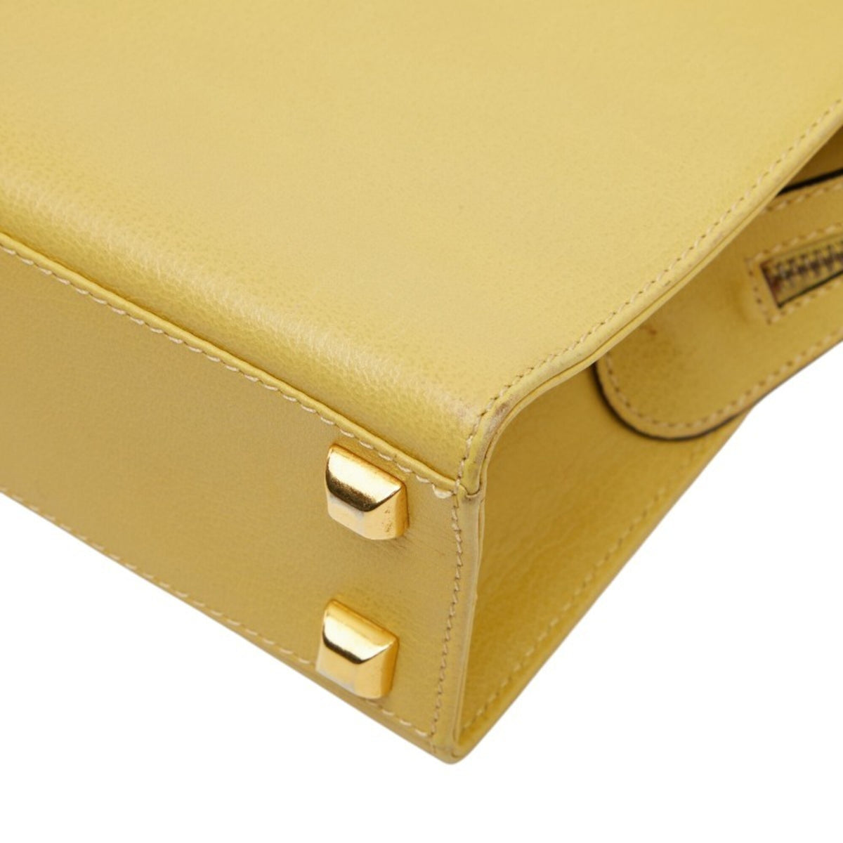 Salvatore Ferragamo Yellow Leather Handbag Shoulder Bag (Pre-Owned)