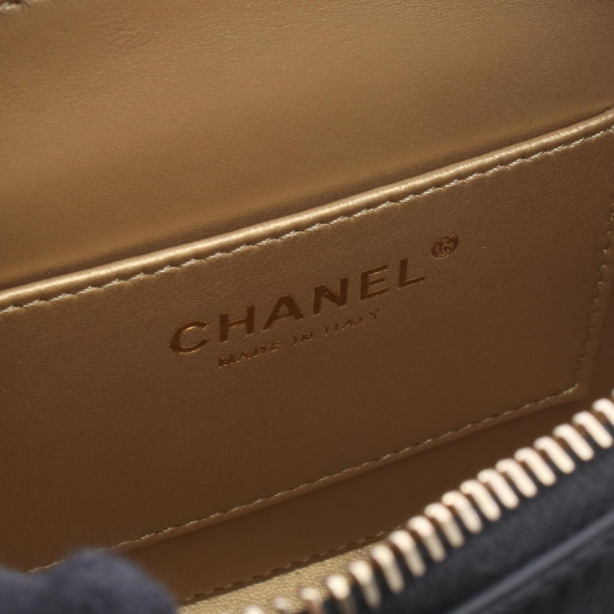 Chanel Black Leather Handbag Shoulder Bag (Pre-Owned)