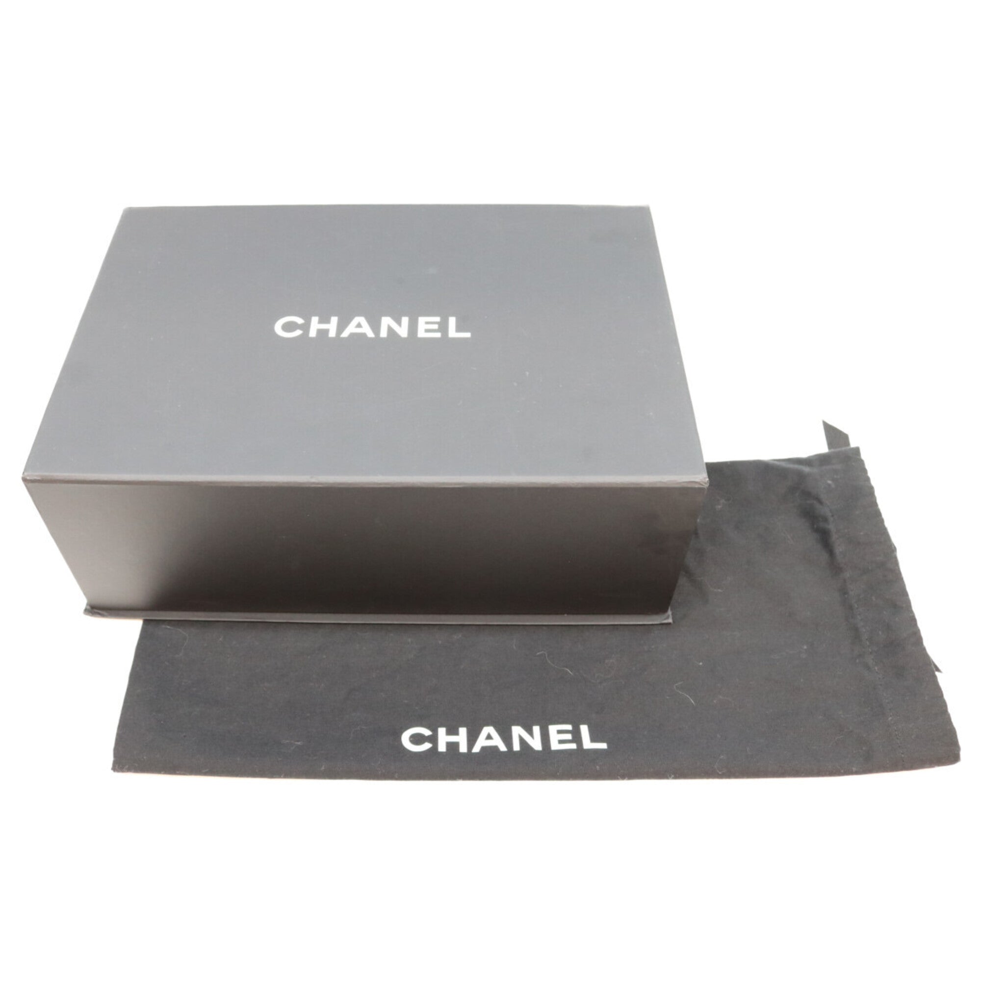 Chanel Blue Leather Shoulder Bag (Pre-Owned)